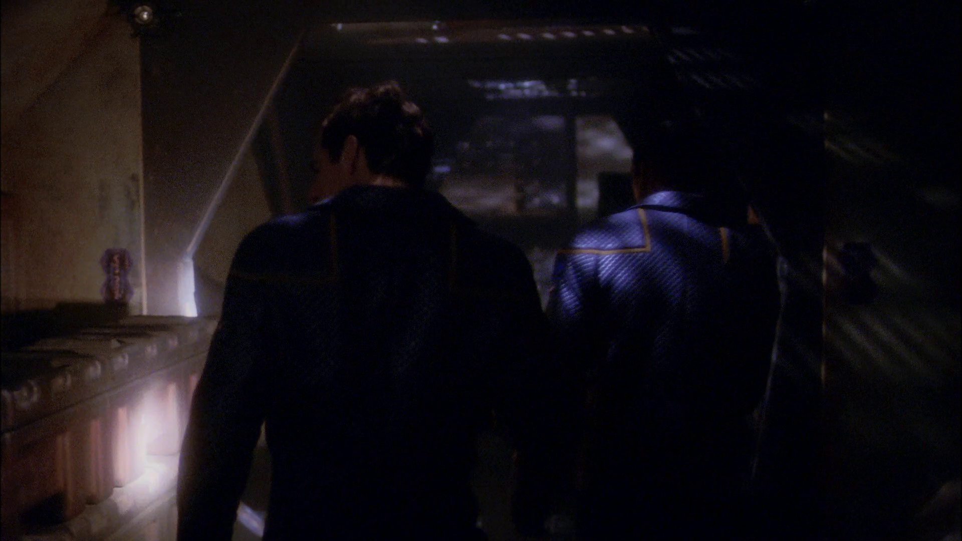 extant_StarTrek_ENT_1x20-Oasis_0528.jpg