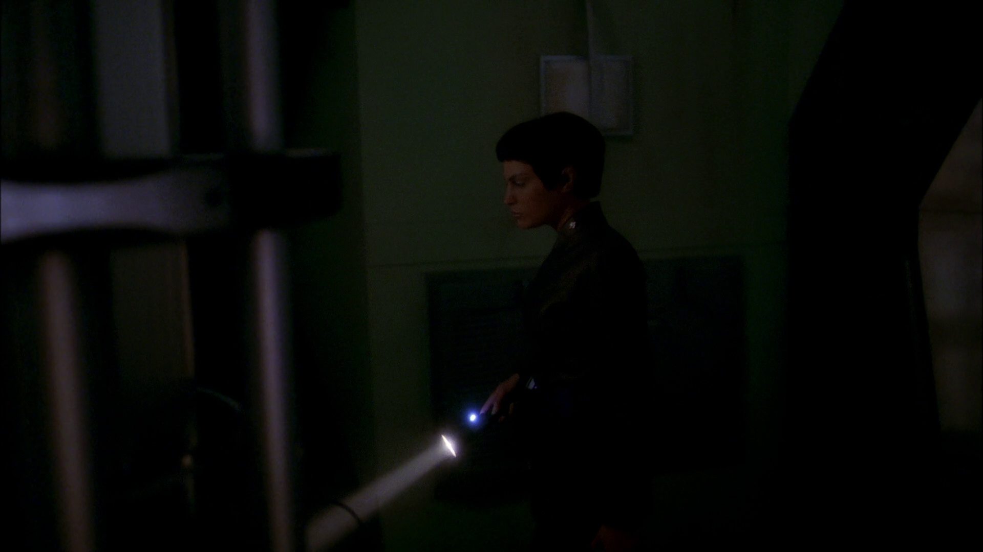 extant_StarTrek_ENT_1x20-Oasis_0545.jpg