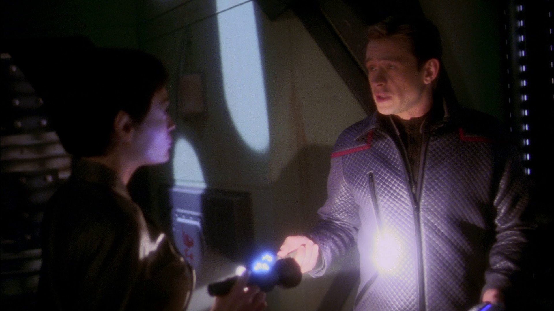 extant_StarTrek_ENT_1x20-Oasis_0616.jpg