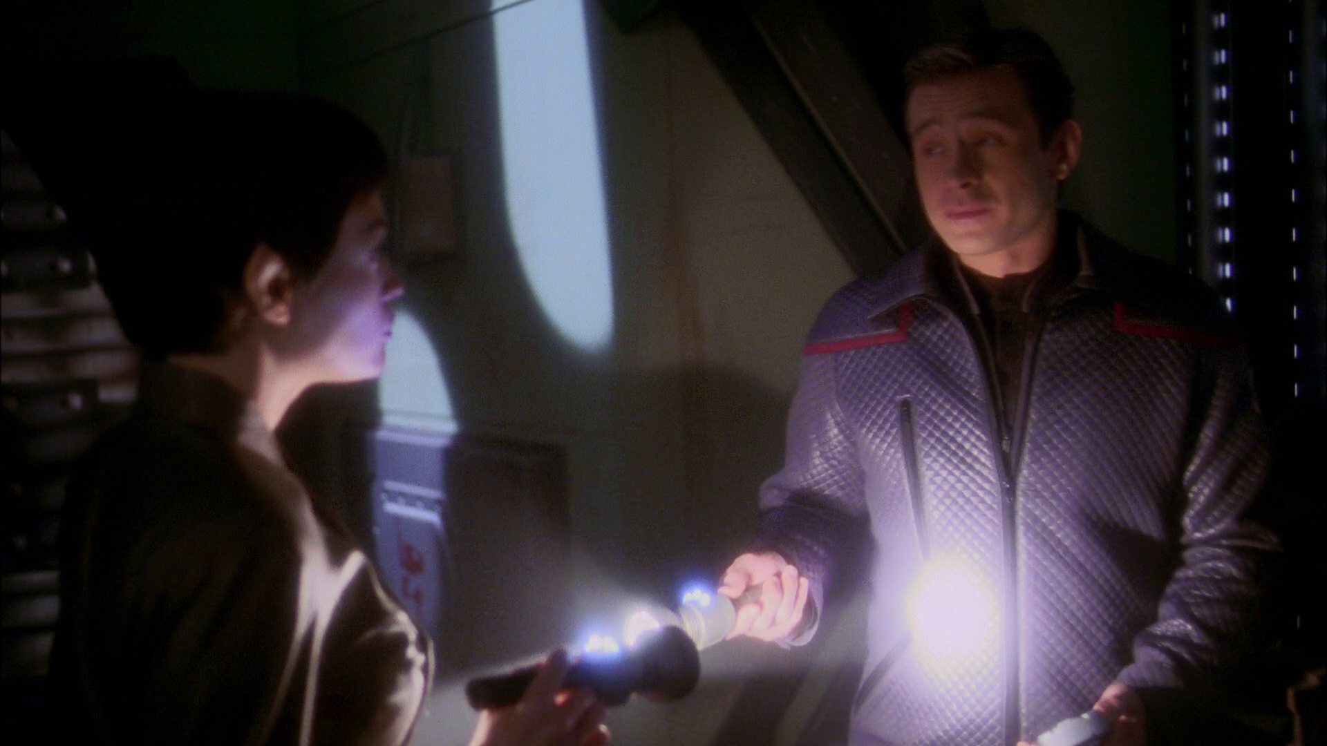 extant_StarTrek_ENT_1x20-Oasis_0632.jpg