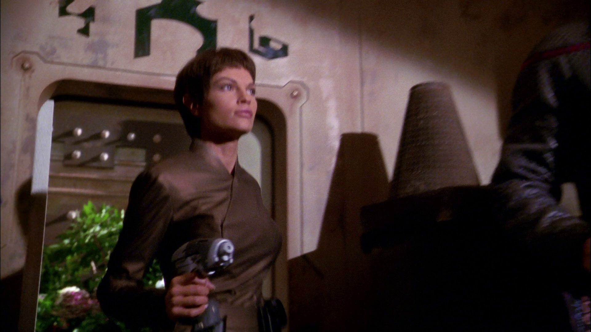 extant_StarTrek_ENT_1x20-Oasis_0903.jpg