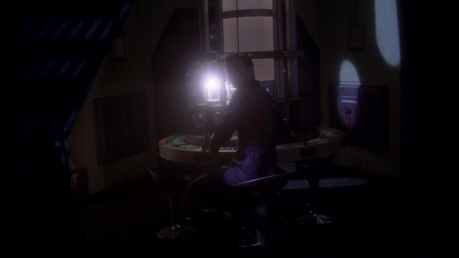 extant_StarTrek_ENT_1x20-Oasis_1056.jpg