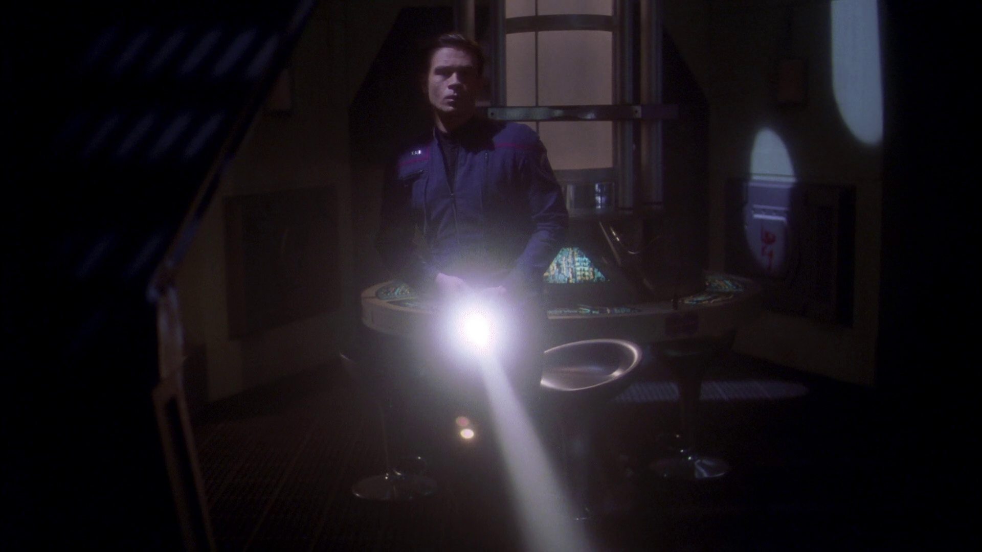extant_StarTrek_ENT_1x20-Oasis_1061.jpg