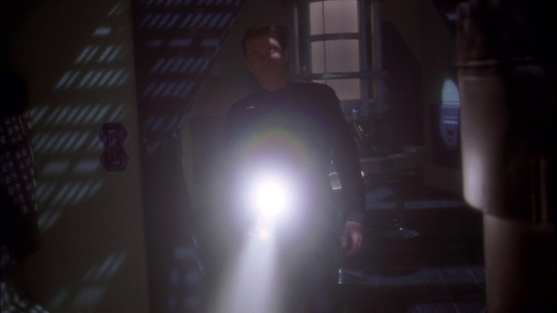 extant_StarTrek_ENT_1x20-Oasis_1071.jpg