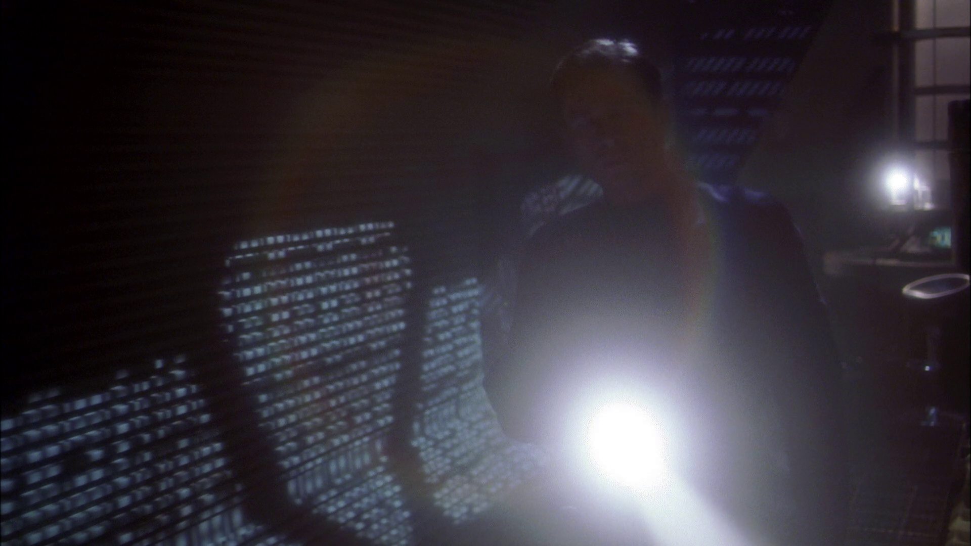 extant_StarTrek_ENT_1x20-Oasis_1077.jpg