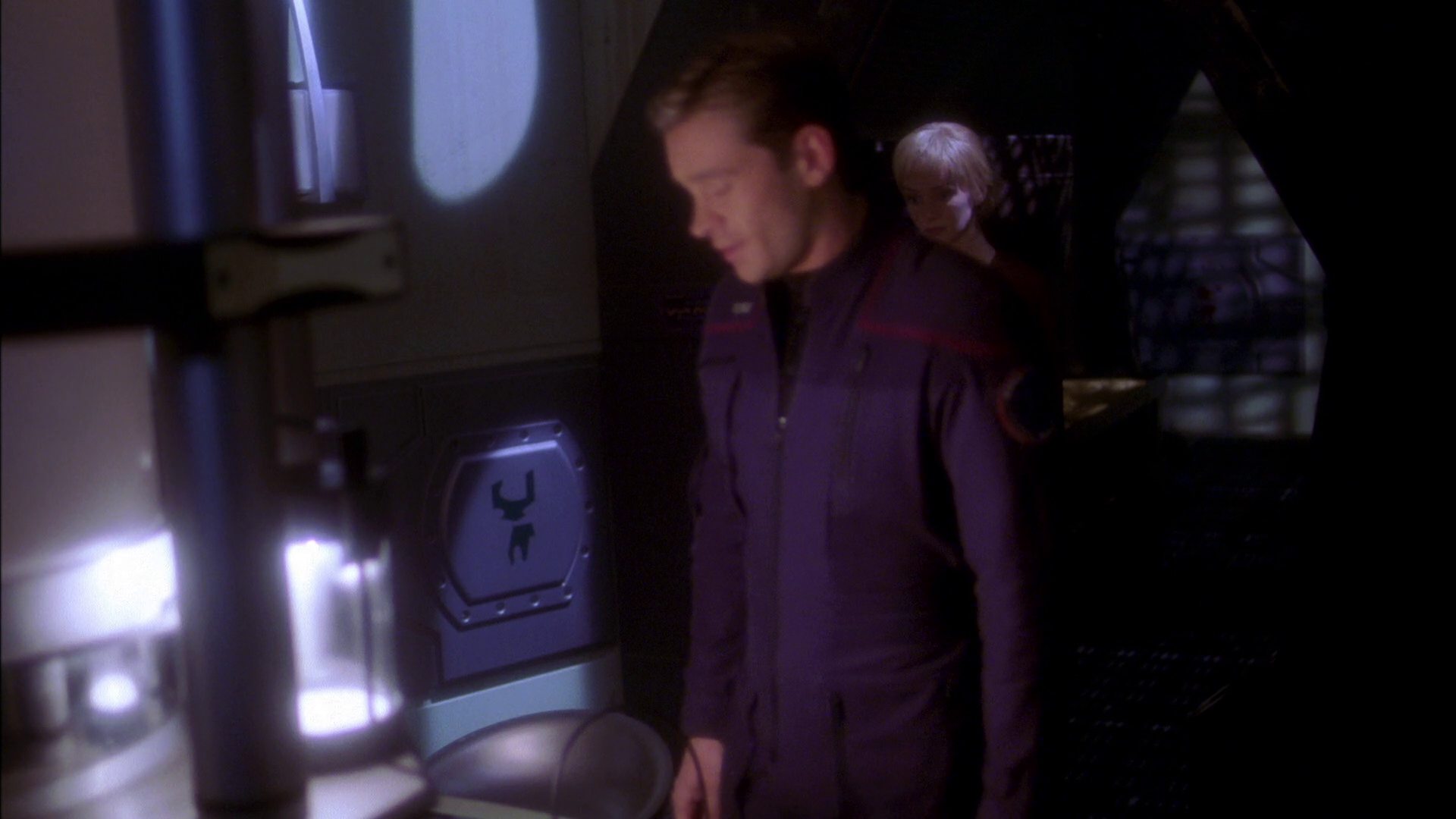 extant_StarTrek_ENT_1x20-Oasis_1136.jpg