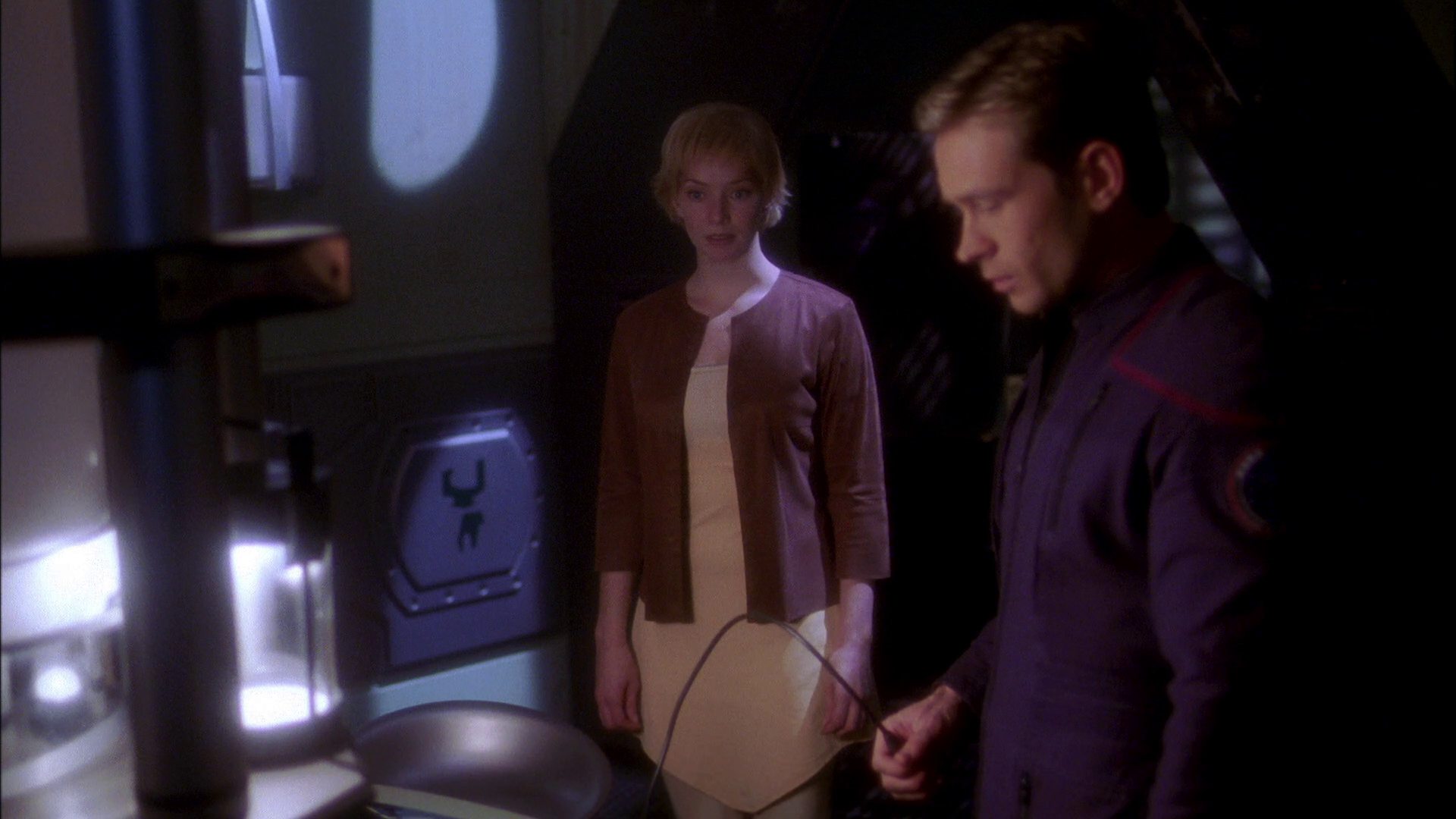 extant_StarTrek_ENT_1x20-Oasis_1157.jpg