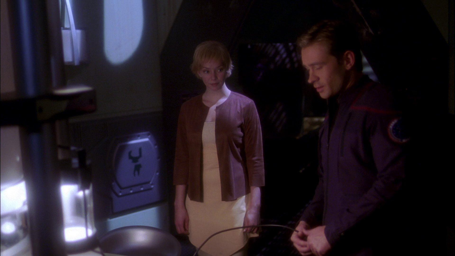 extant_StarTrek_ENT_1x20-Oasis_1172.jpg