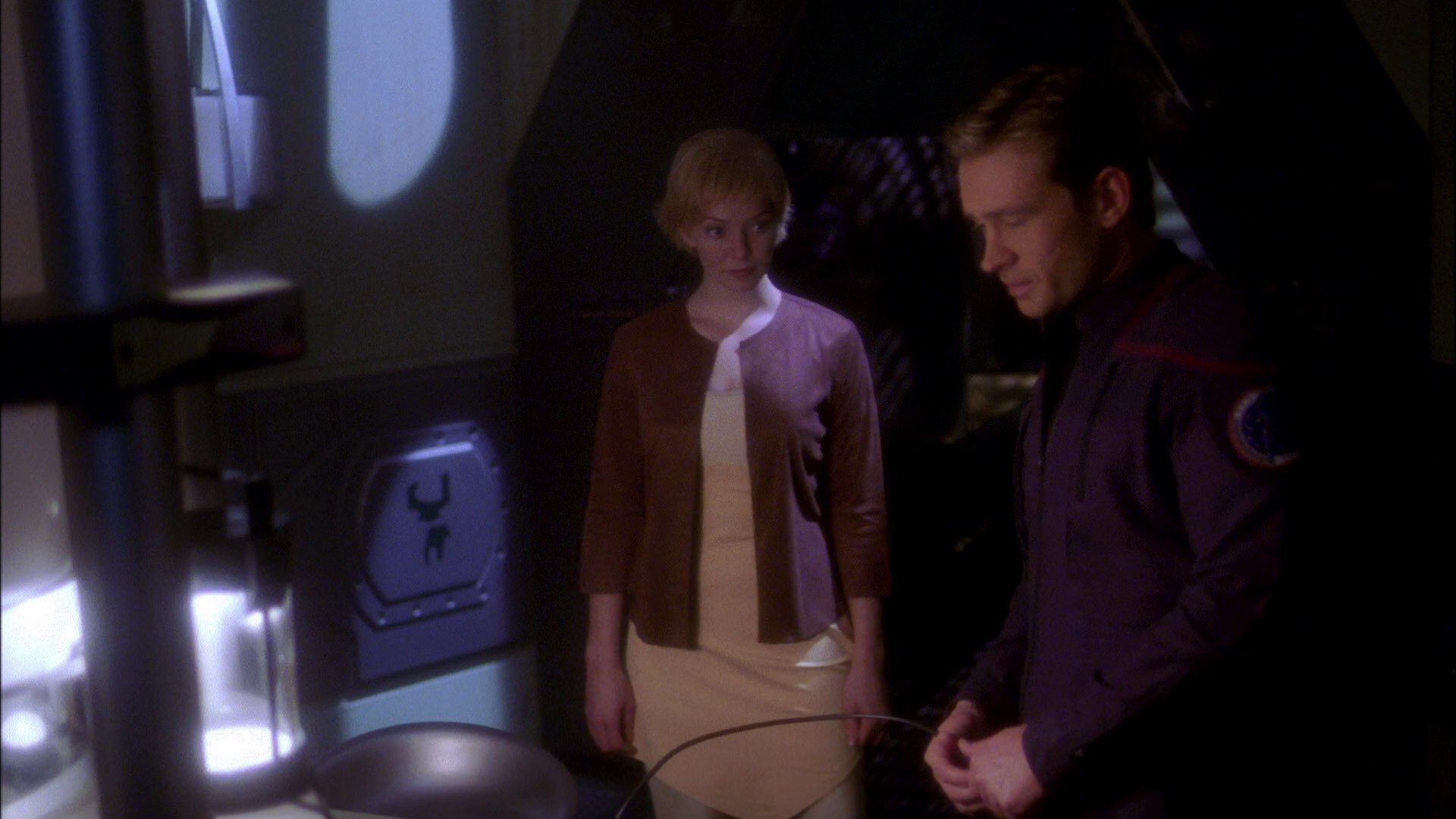extant_StarTrek_ENT_1x20-Oasis_1173.jpg