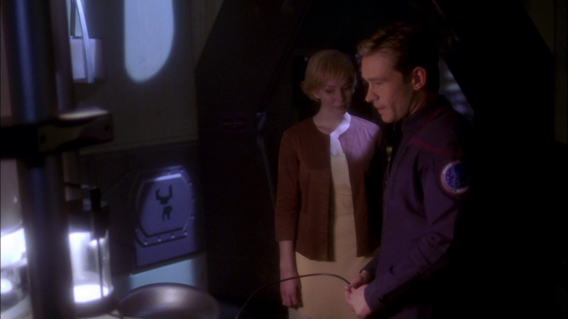 extant_StarTrek_ENT_1x20-Oasis_1174.jpg