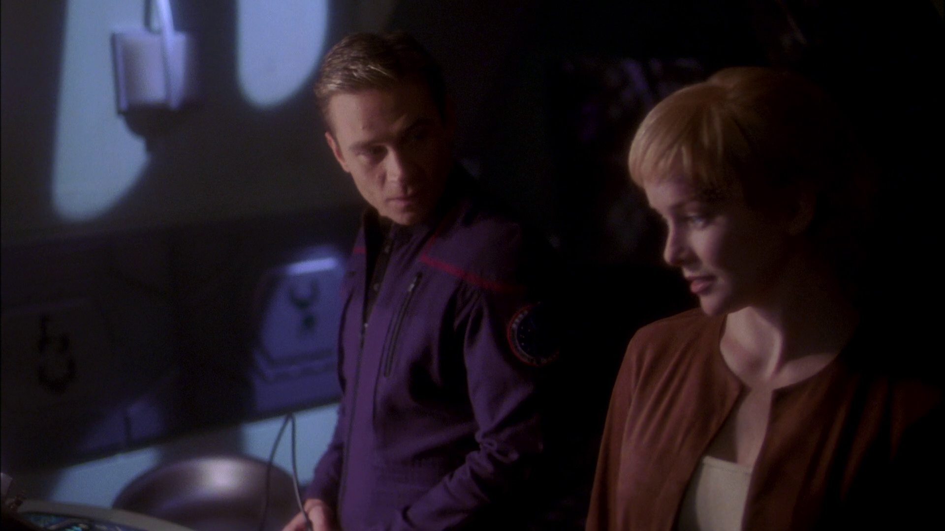 extant_StarTrek_ENT_1x20-Oasis_1183.jpg