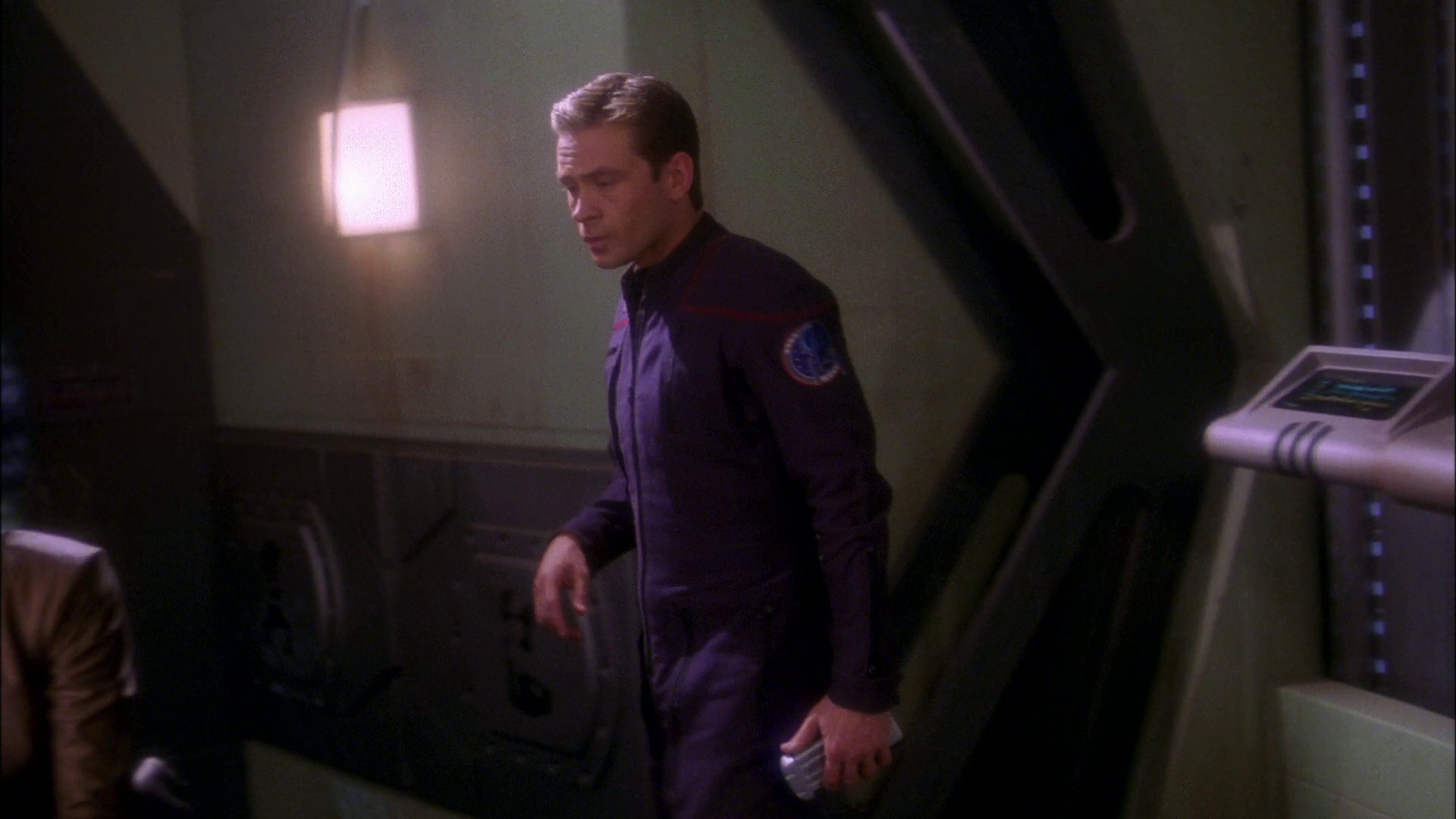 extant_StarTrek_ENT_1x20-Oasis_1239.jpg
