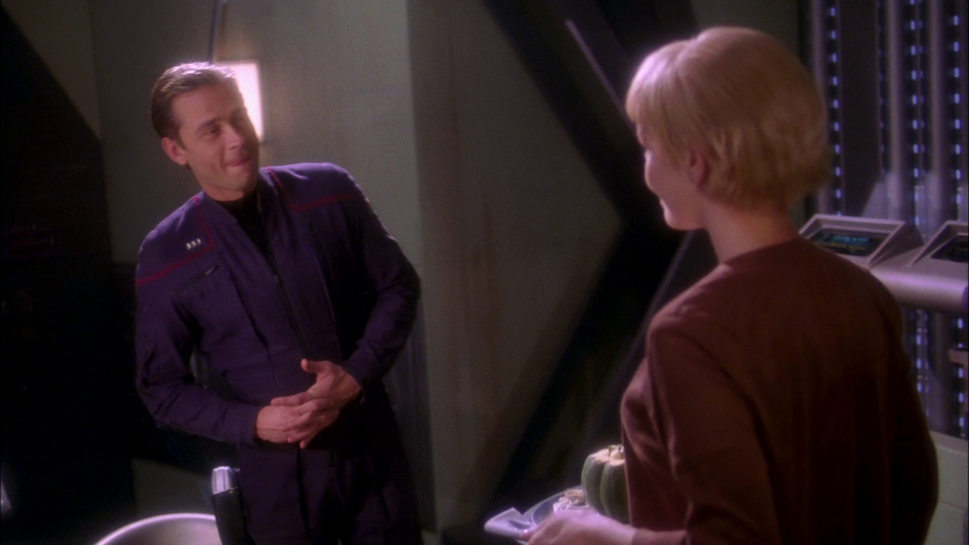 extant_StarTrek_ENT_1x20-Oasis_1348.jpg