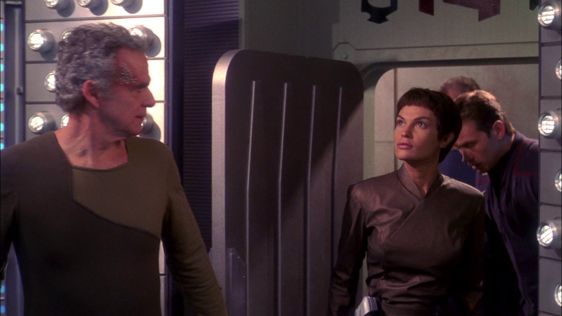 extant_StarTrek_ENT_1x20-Oasis_1497.jpg