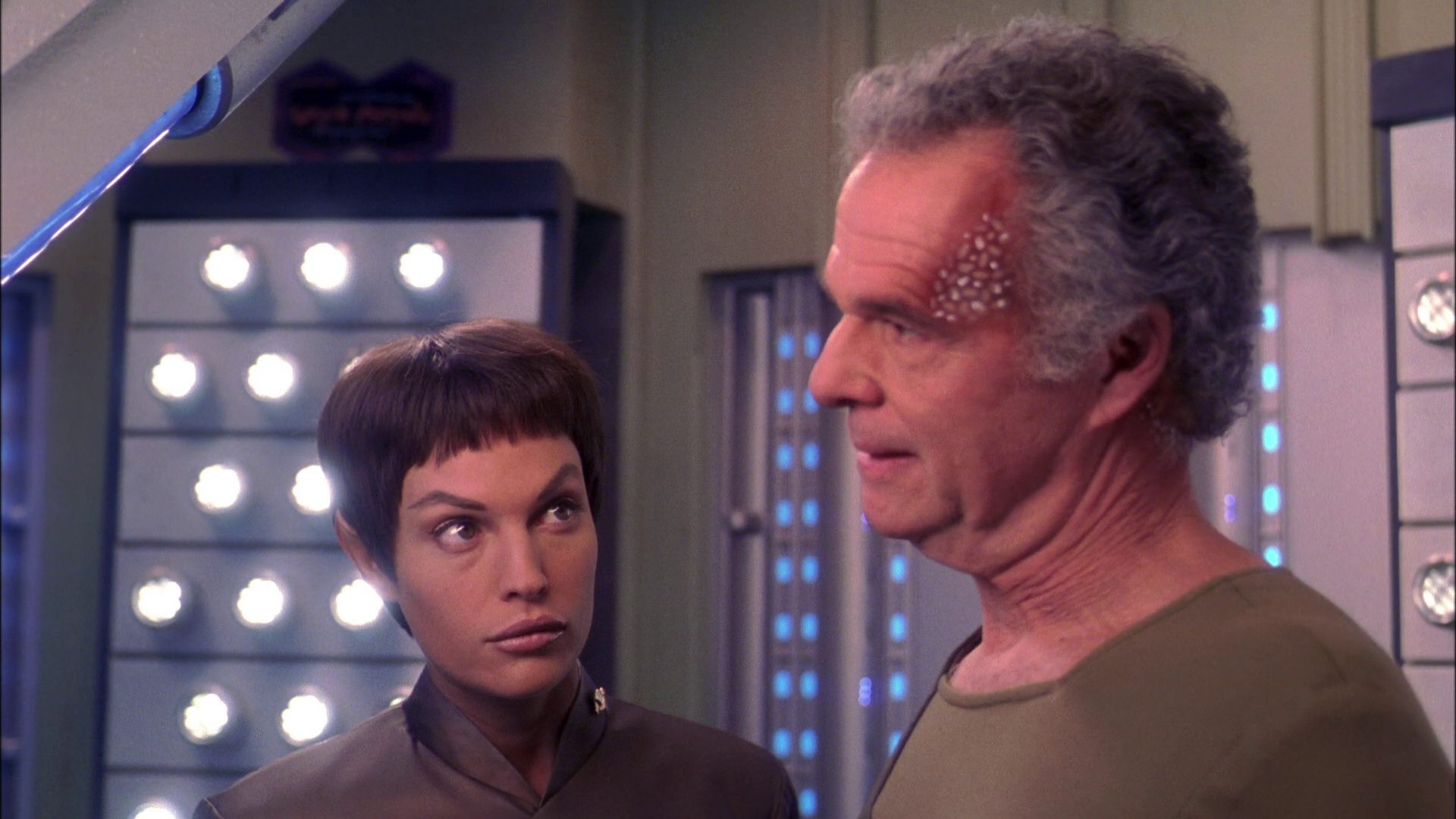 extant_StarTrek_ENT_1x20-Oasis_1517.jpg