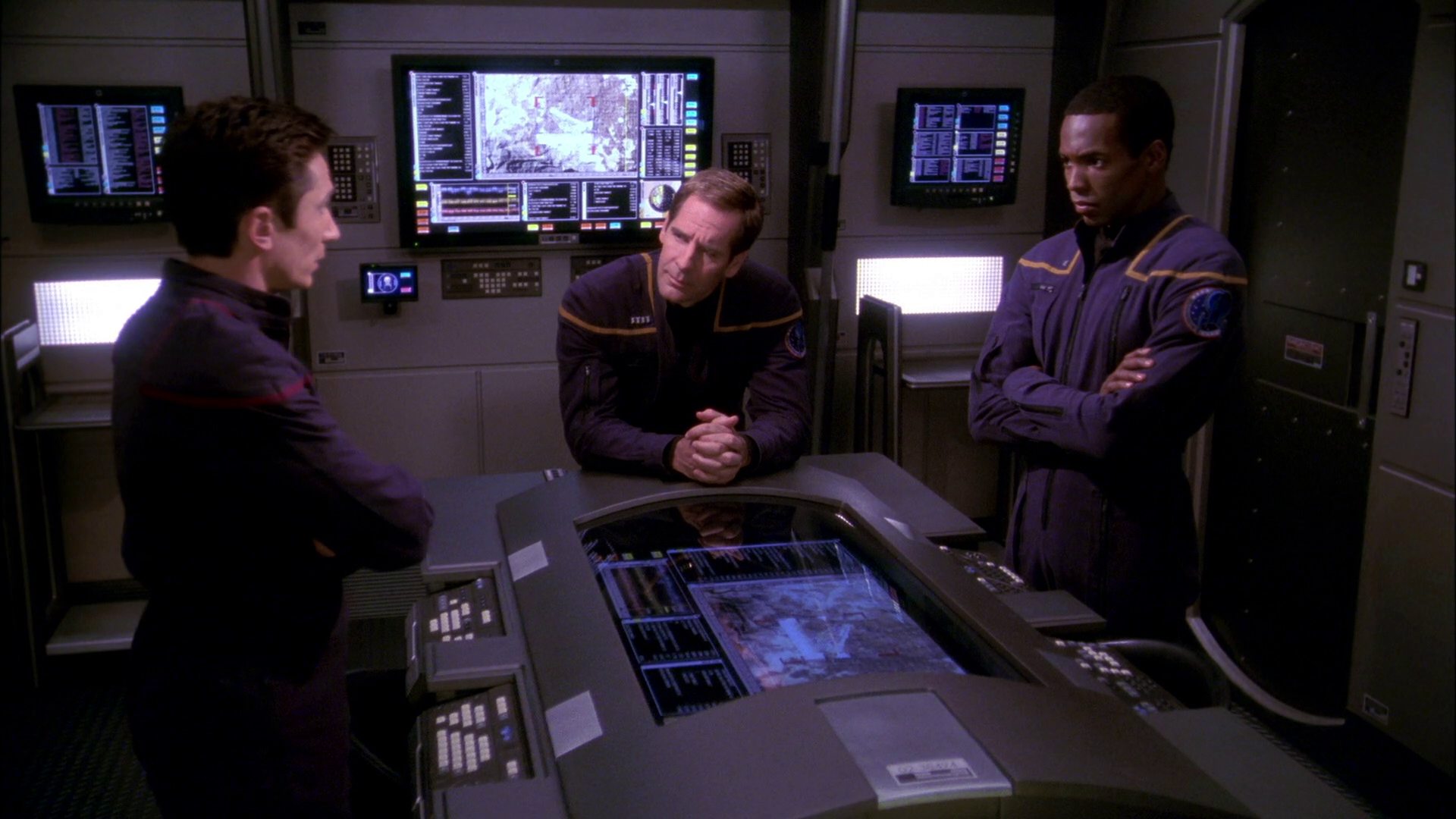 extant_StarTrek_ENT_1x20-Oasis_1619.jpg