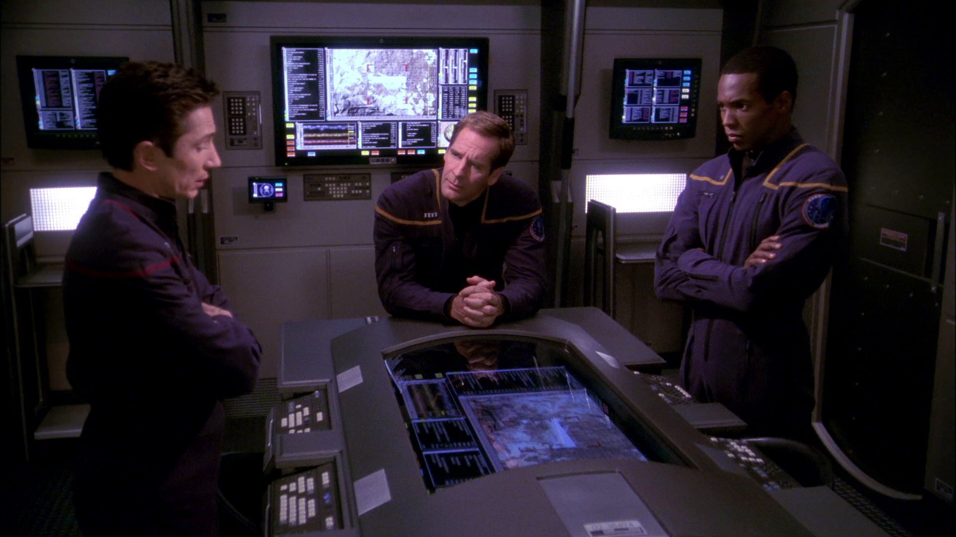 extant_StarTrek_ENT_1x20-Oasis_1621.jpg