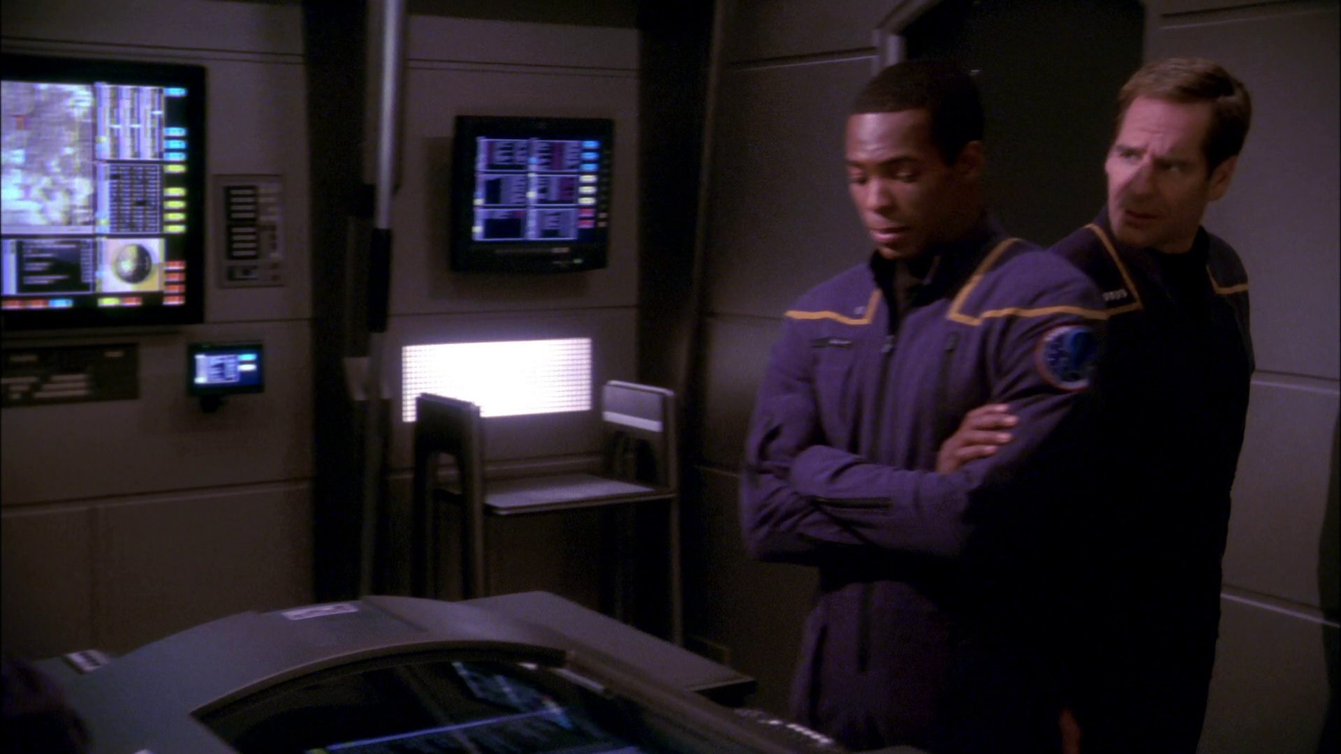 extant_StarTrek_ENT_1x20-Oasis_1675.jpg