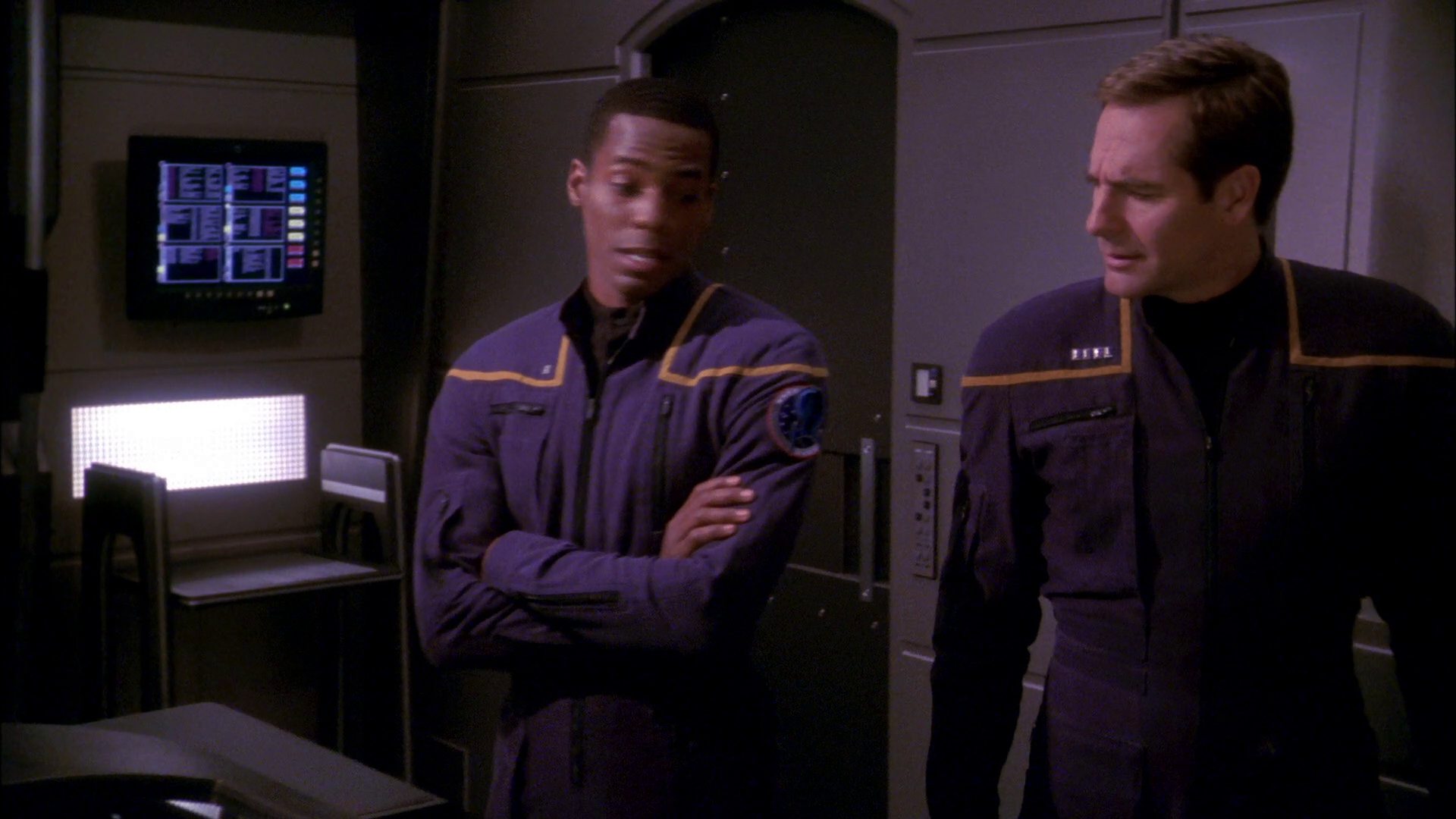 extant_StarTrek_ENT_1x20-Oasis_1677.jpg