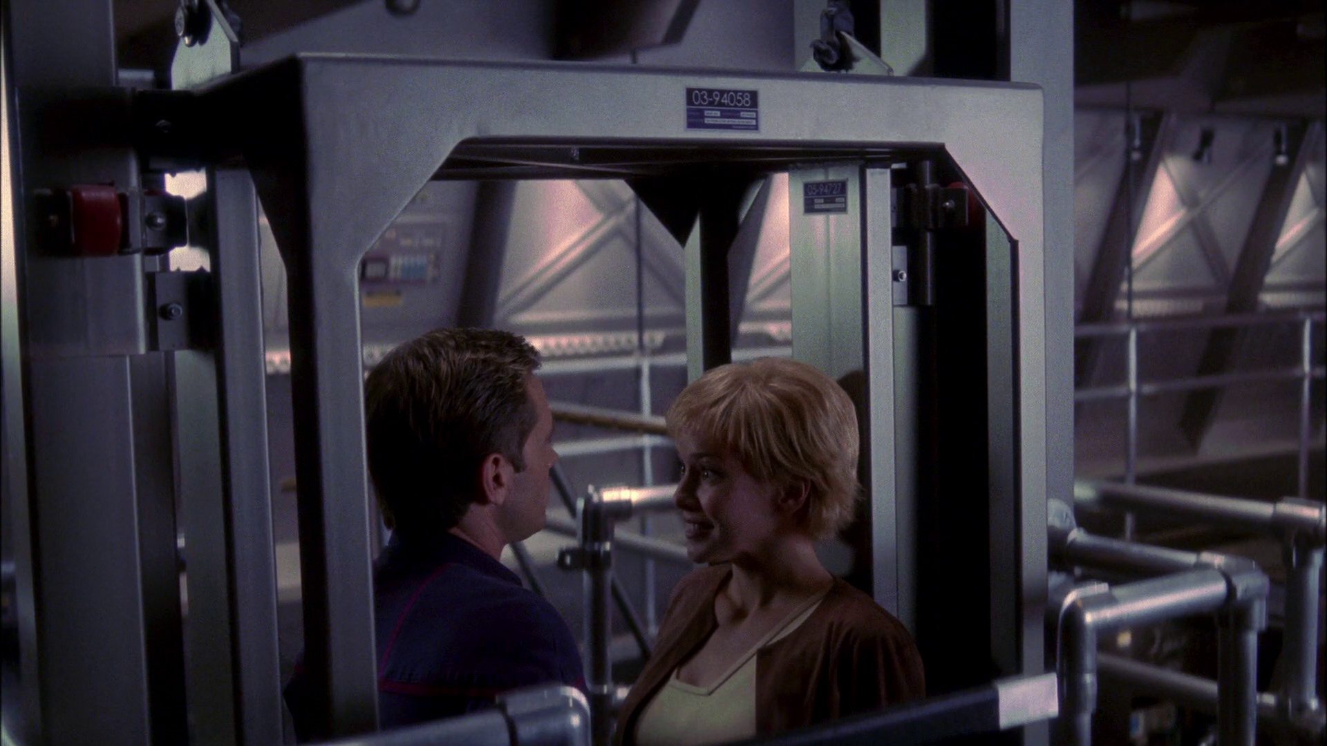 extant_StarTrek_ENT_1x20-Oasis_1740.jpg