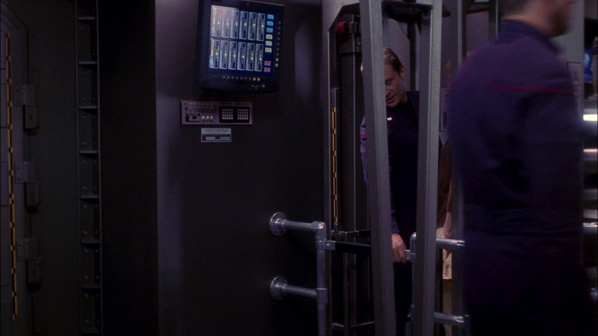 extant_StarTrek_ENT_1x20-Oasis_1756.jpg