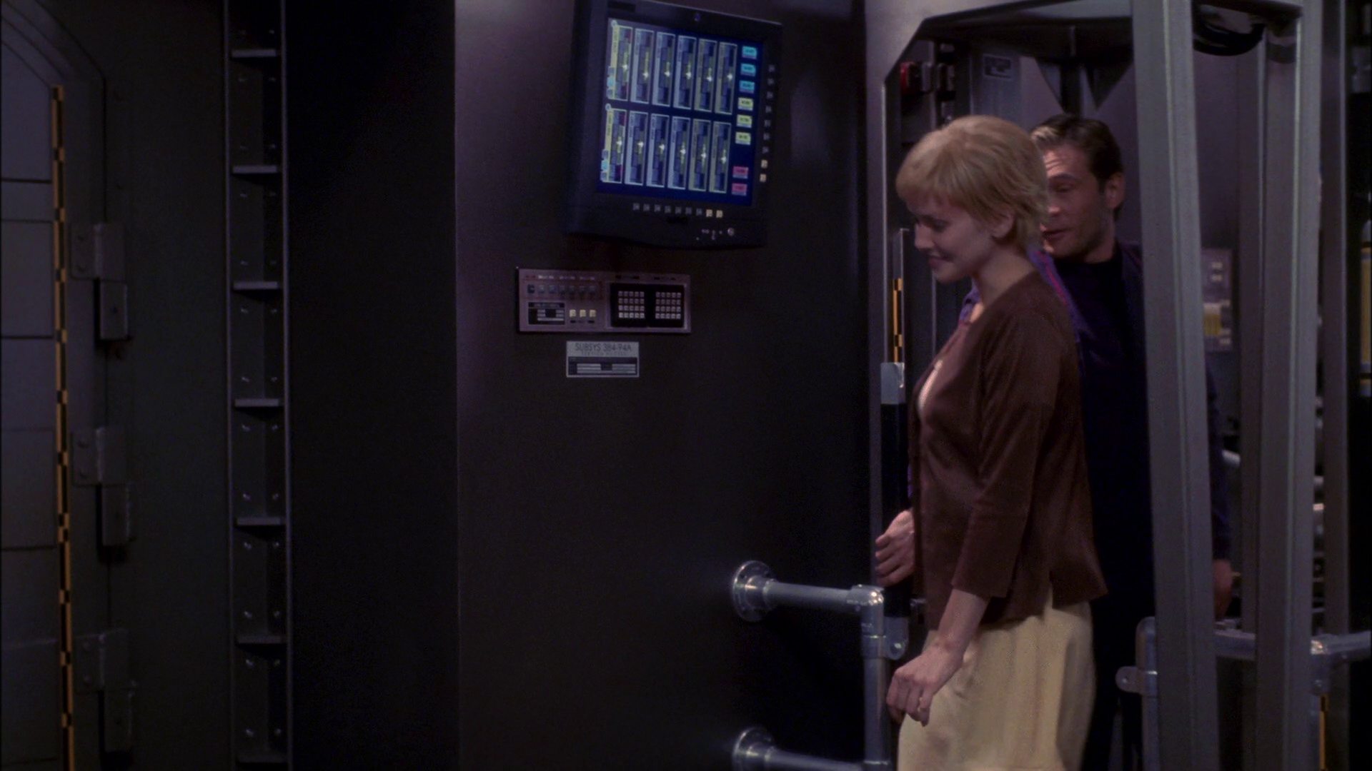 extant_StarTrek_ENT_1x20-Oasis_1759.jpg
