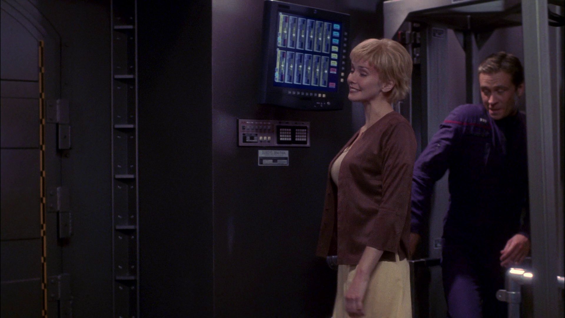 extant_StarTrek_ENT_1x20-Oasis_1760.jpg