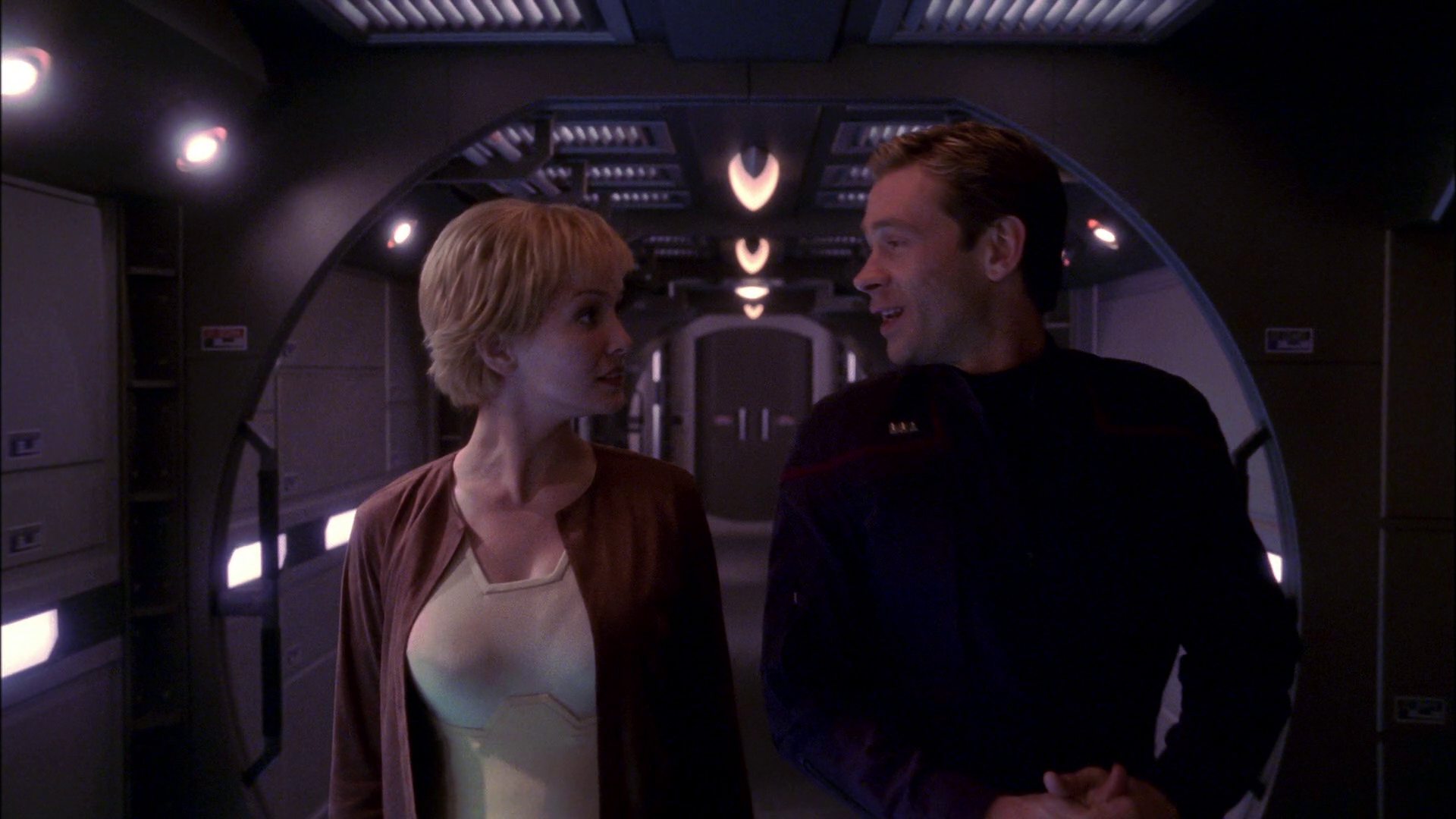extant_StarTrek_ENT_1x20-Oasis_1782.jpg