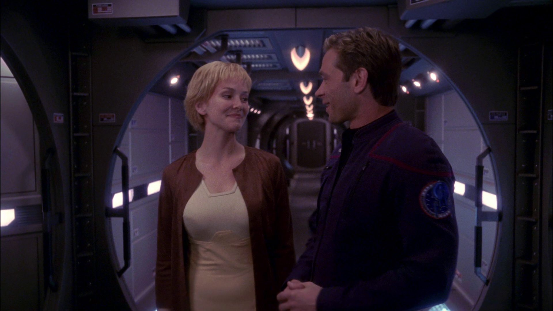 extant_StarTrek_ENT_1x20-Oasis_1799.jpg
