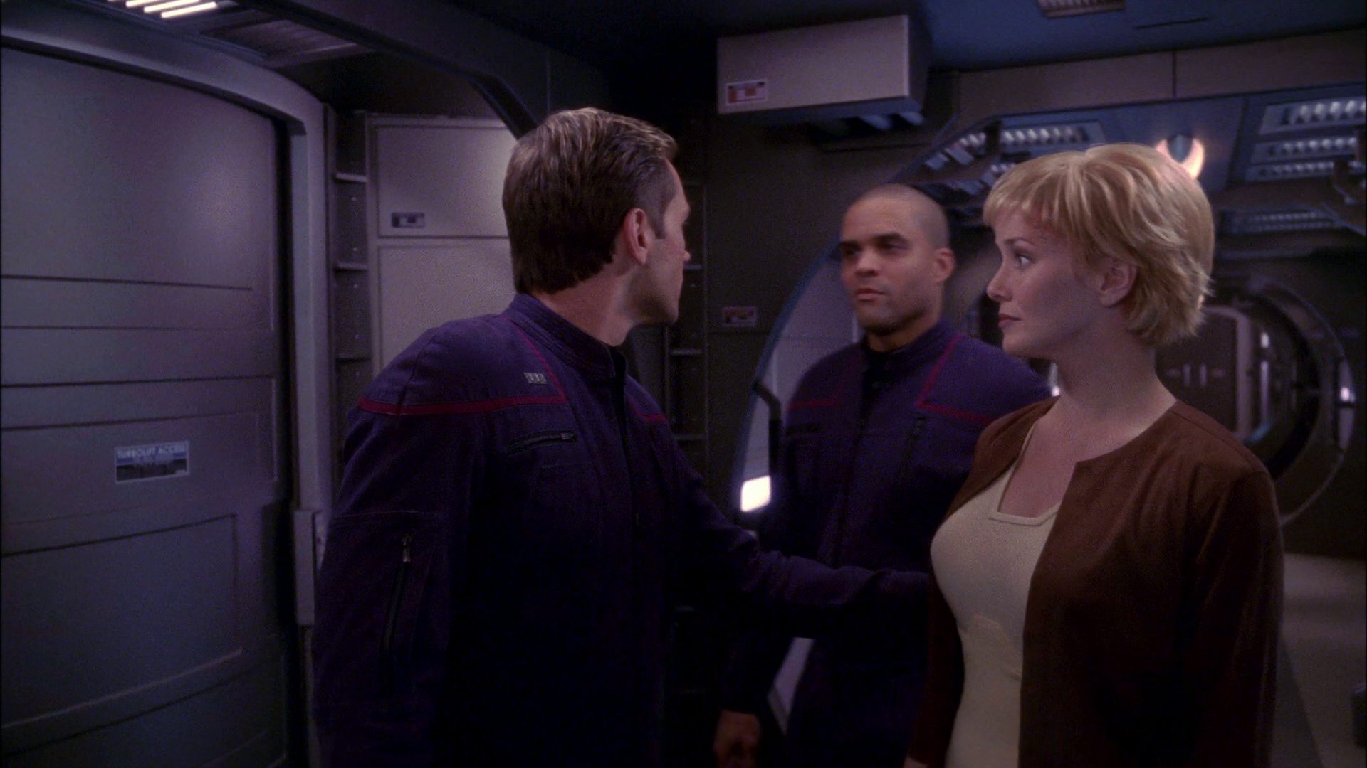 extant_StarTrek_ENT_1x20-Oasis_1811.jpg