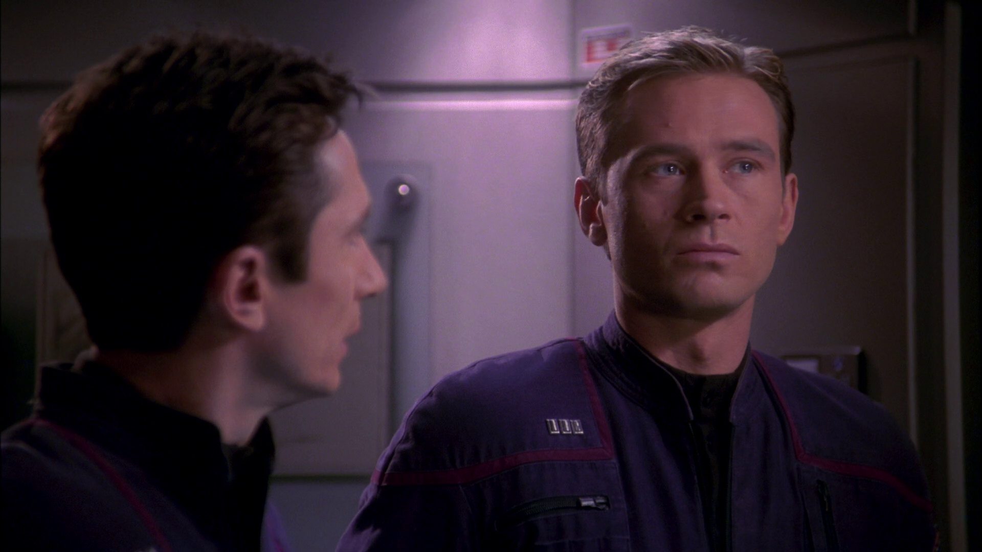 extant_StarTrek_ENT_1x20-Oasis_1858.jpg