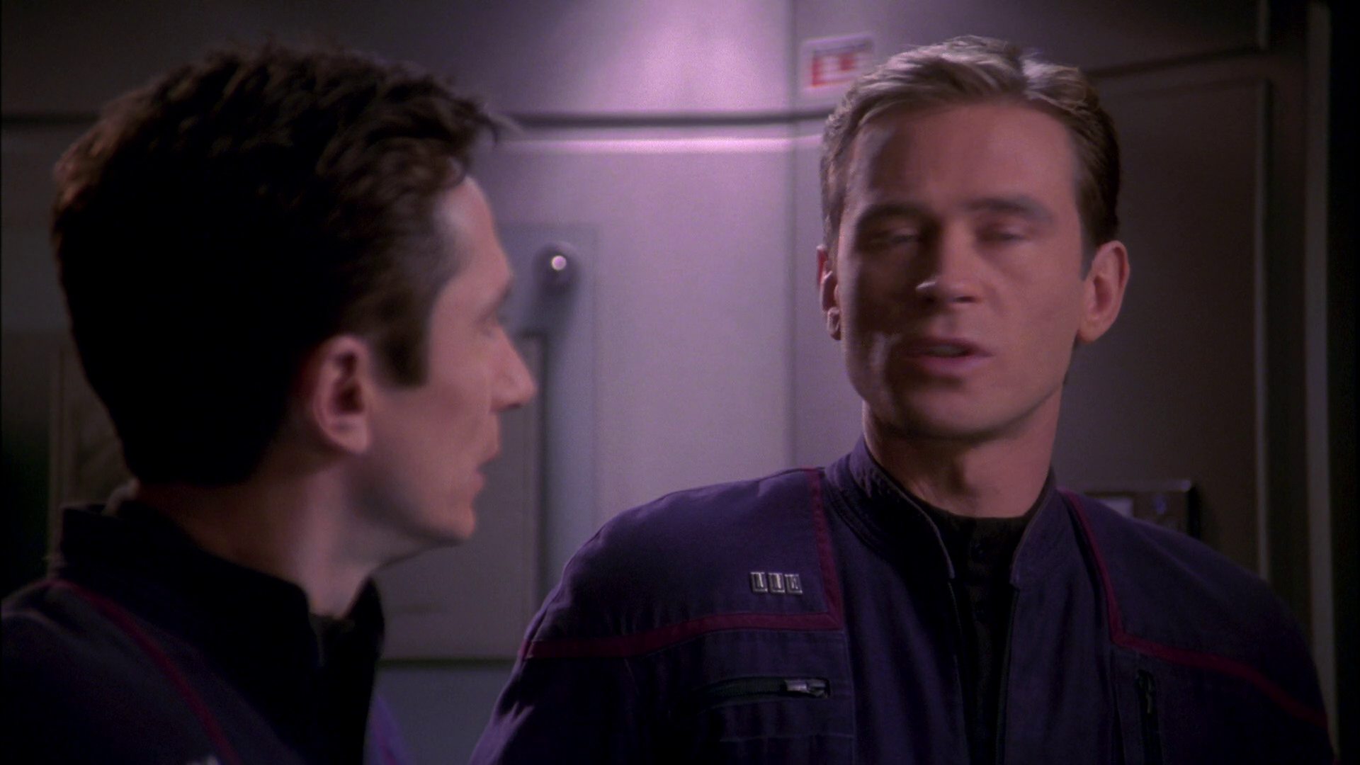 extant_StarTrek_ENT_1x20-Oasis_1861.jpg
