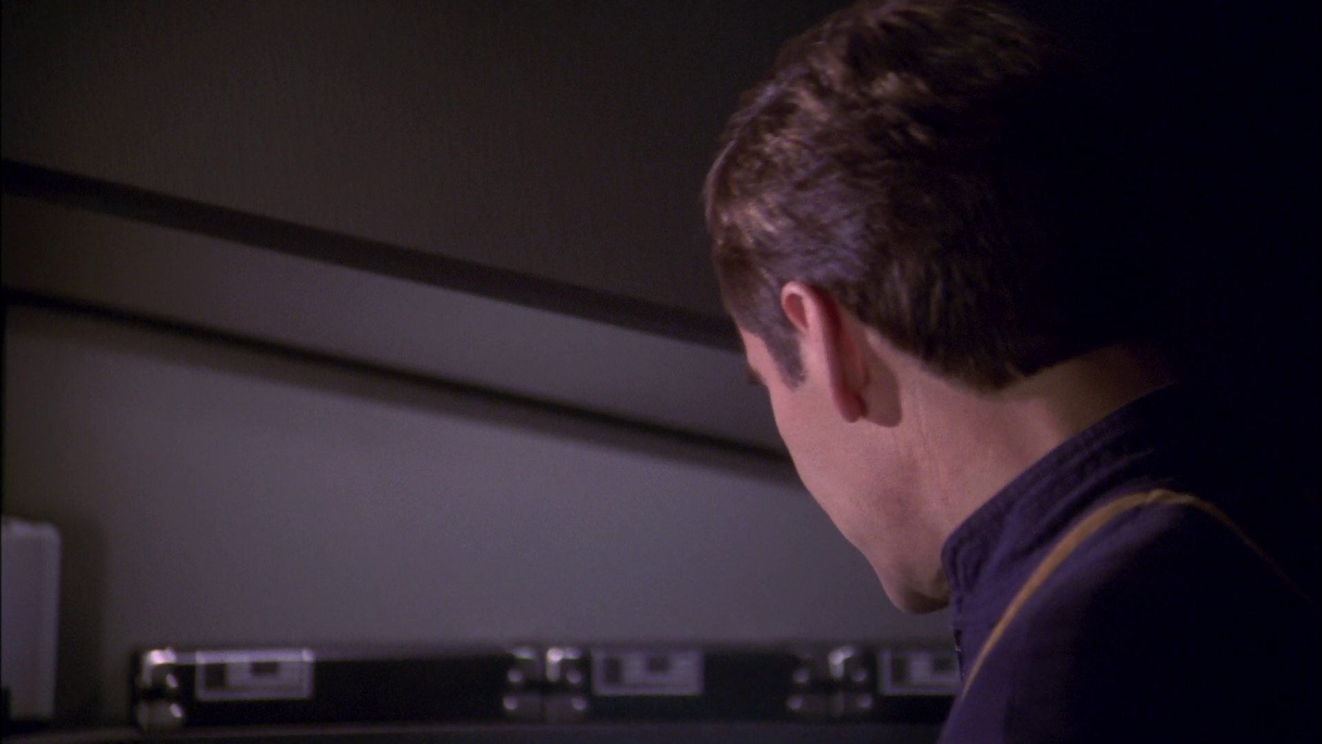 extant_StarTrek_ENT_1x20-Oasis_1879.jpg