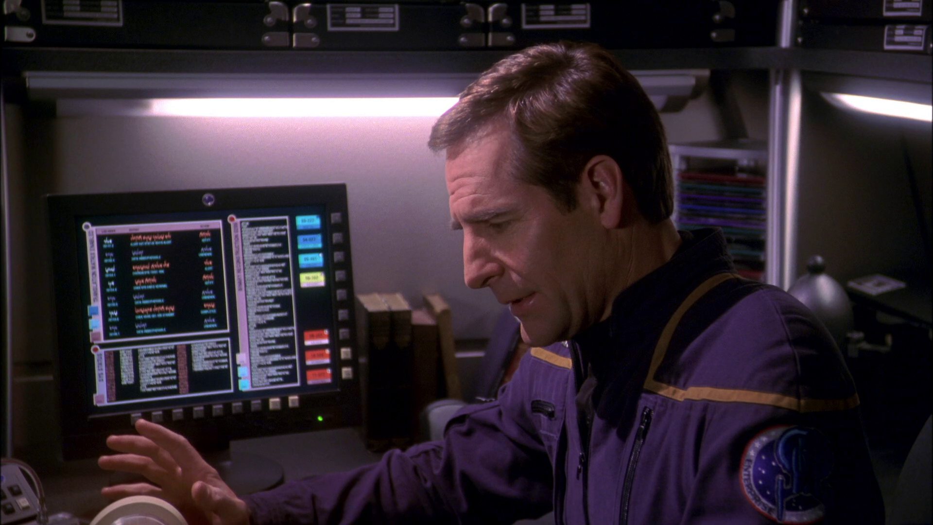 extant_StarTrek_ENT_1x20-Oasis_1909.jpg