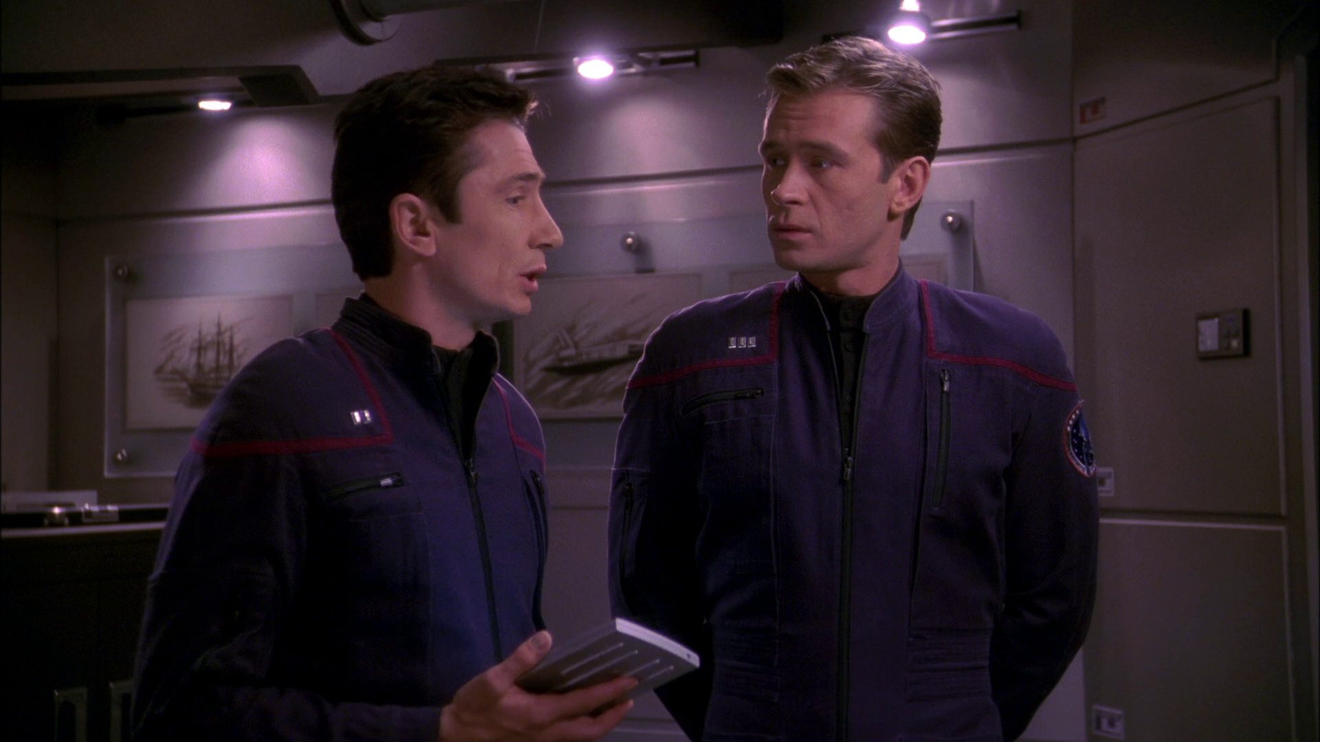 extant_StarTrek_ENT_1x20-Oasis_1922.jpg