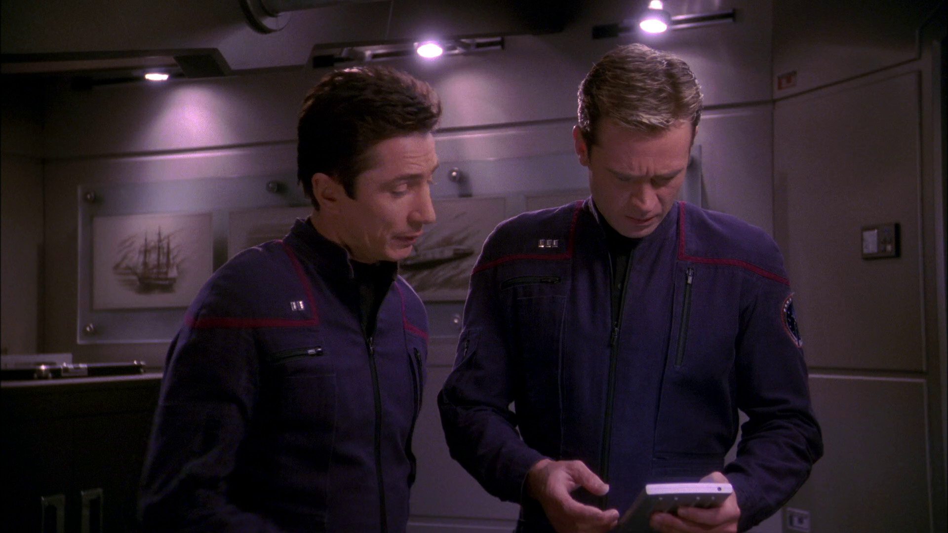 extant_StarTrek_ENT_1x20-Oasis_1955.jpg