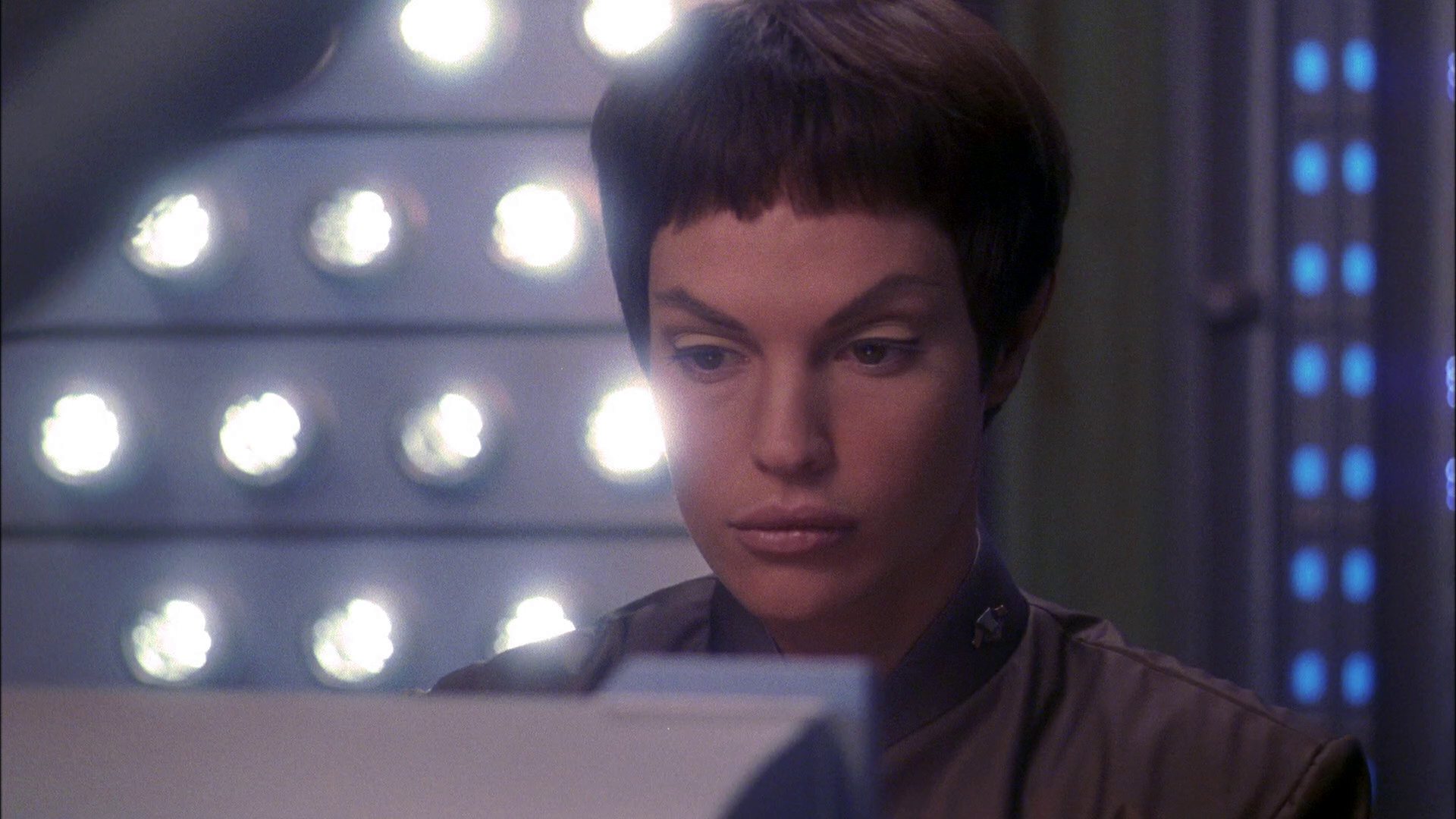 extant_StarTrek_ENT_1x20-Oasis_2055.jpg