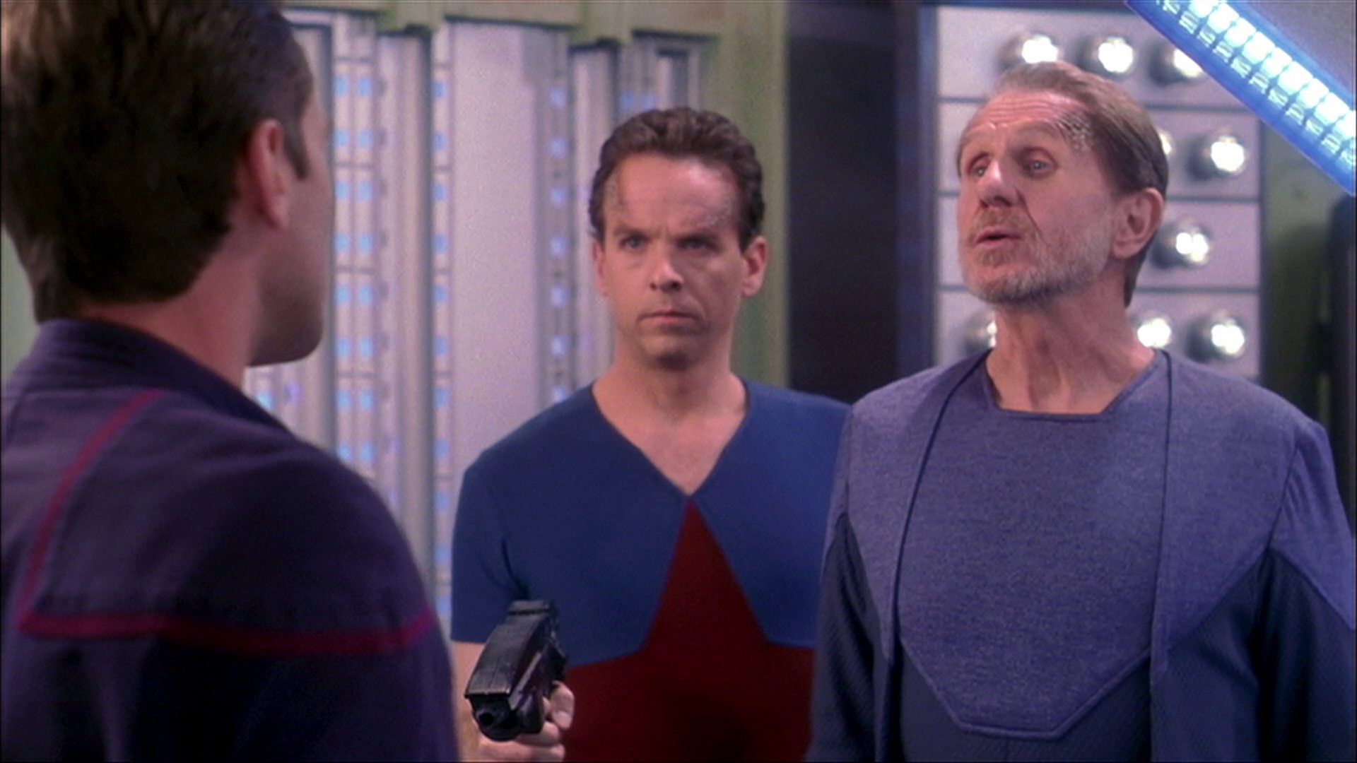 extant_StarTrek_ENT_1x20-Oasis_2491.jpg
