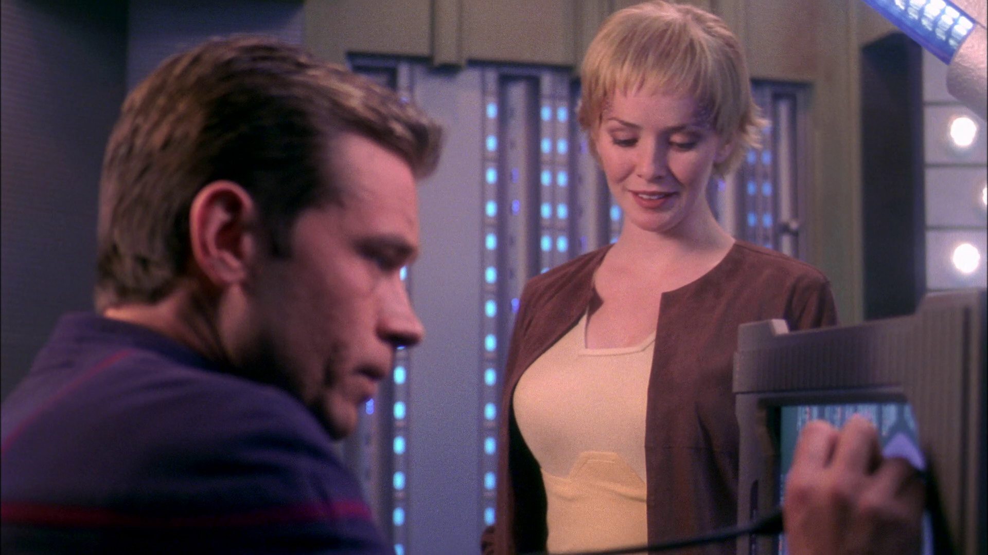 extant_StarTrek_ENT_1x20-Oasis_2693.jpg