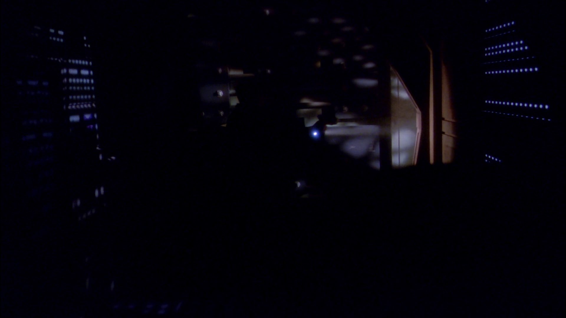 extant_StarTrek_ENT_1x20-Oasis_2784.jpg