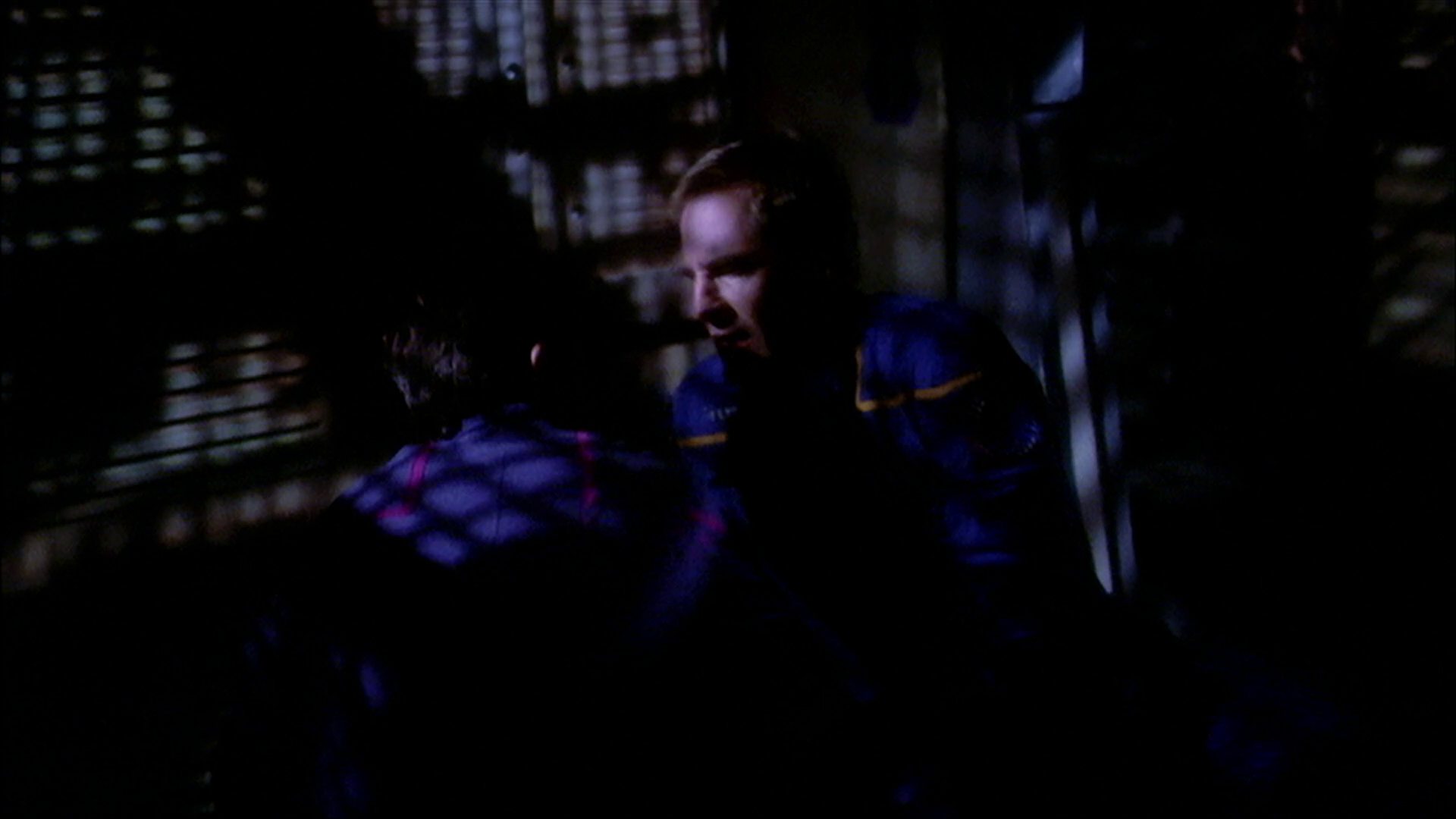 extant_StarTrek_ENT_1x20-Oasis_2850.jpg