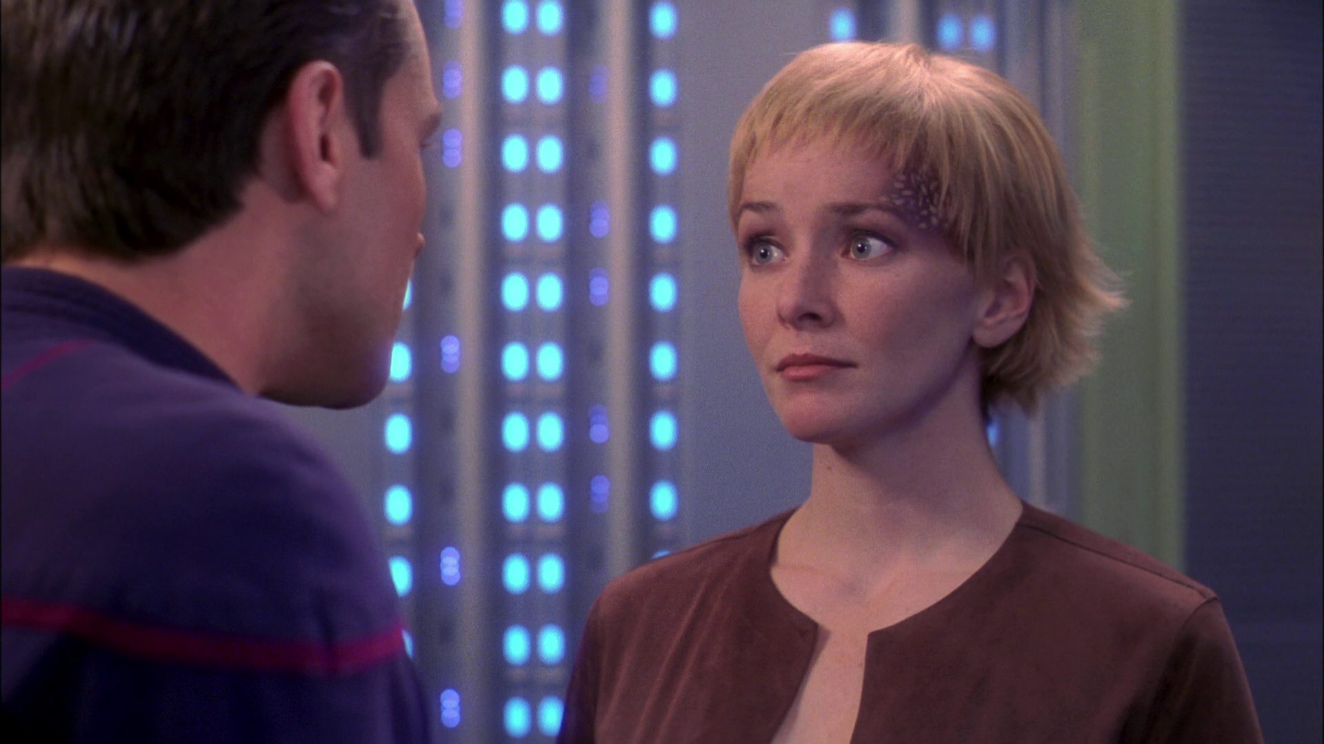 extant_StarTrek_ENT_1x20-Oasis_2889.jpg