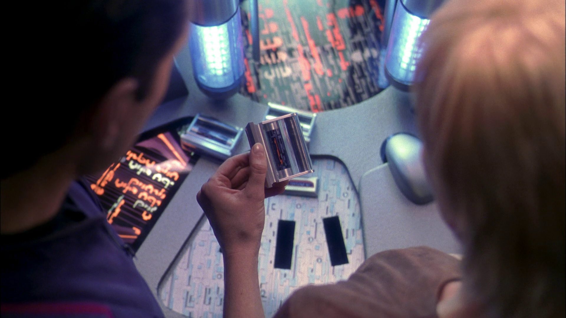 extant_StarTrek_ENT_1x20-Oasis_2938.jpg