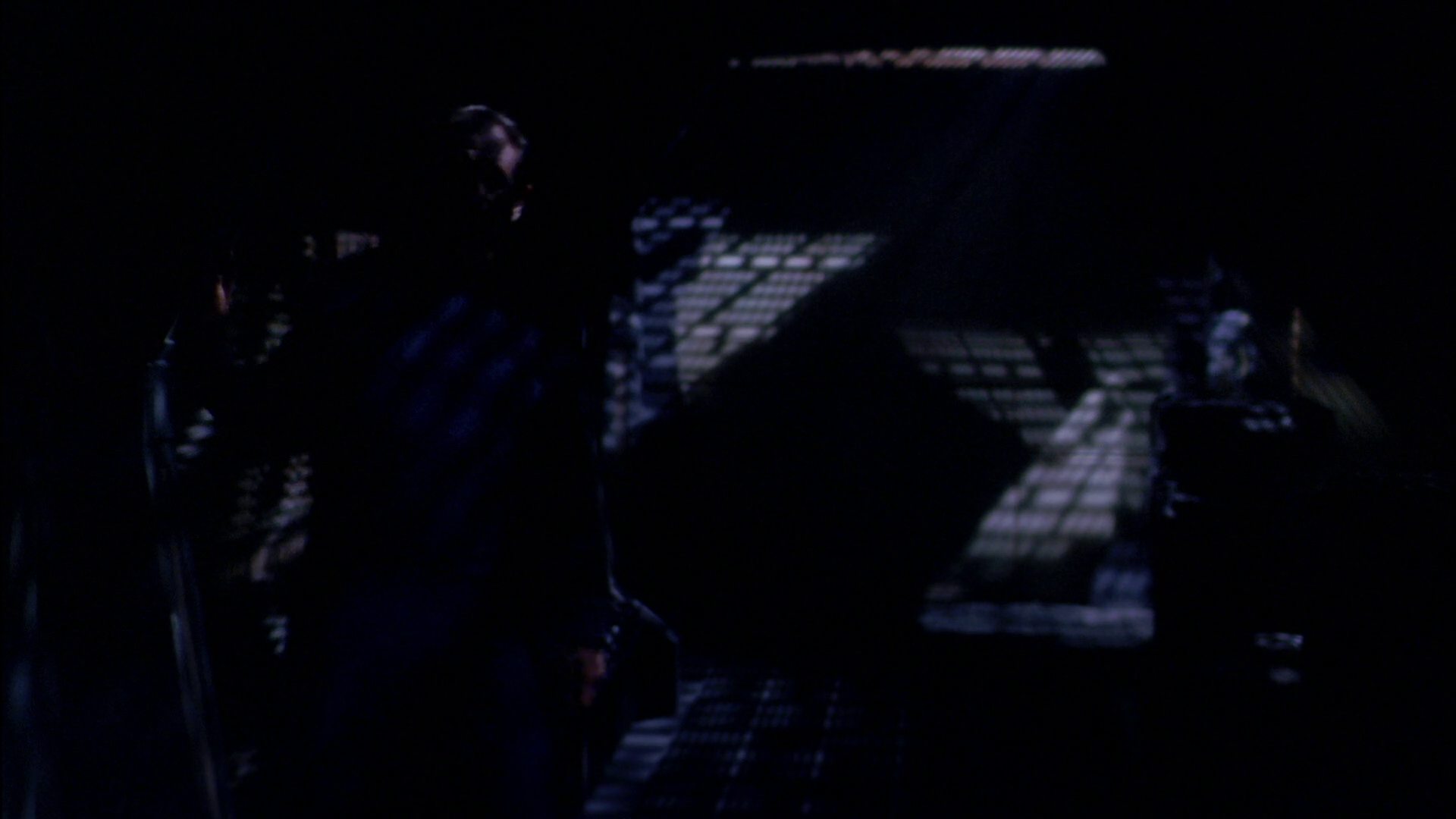 extant_StarTrek_ENT_1x20-Oasis_2948.jpg