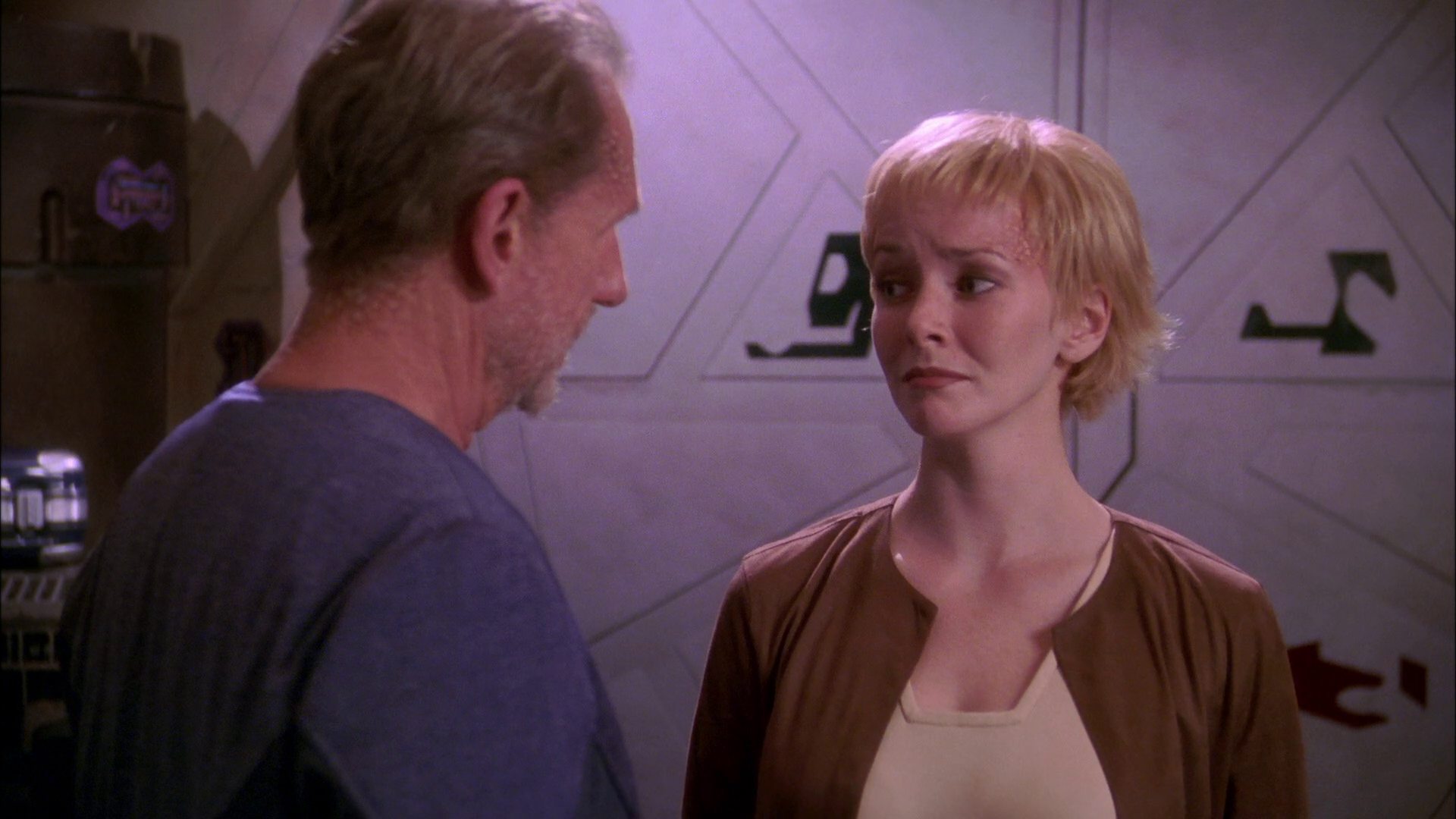 extant_StarTrek_ENT_1x20-Oasis_3224.jpg