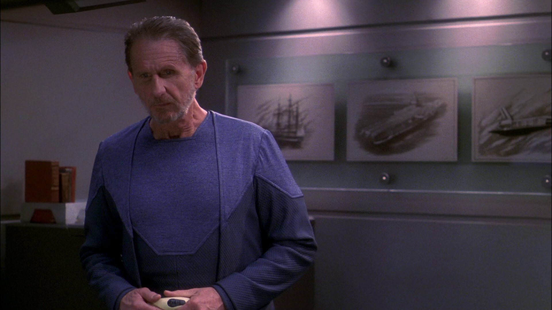 extant_StarTrek_ENT_1x20-Oasis_3368.jpg