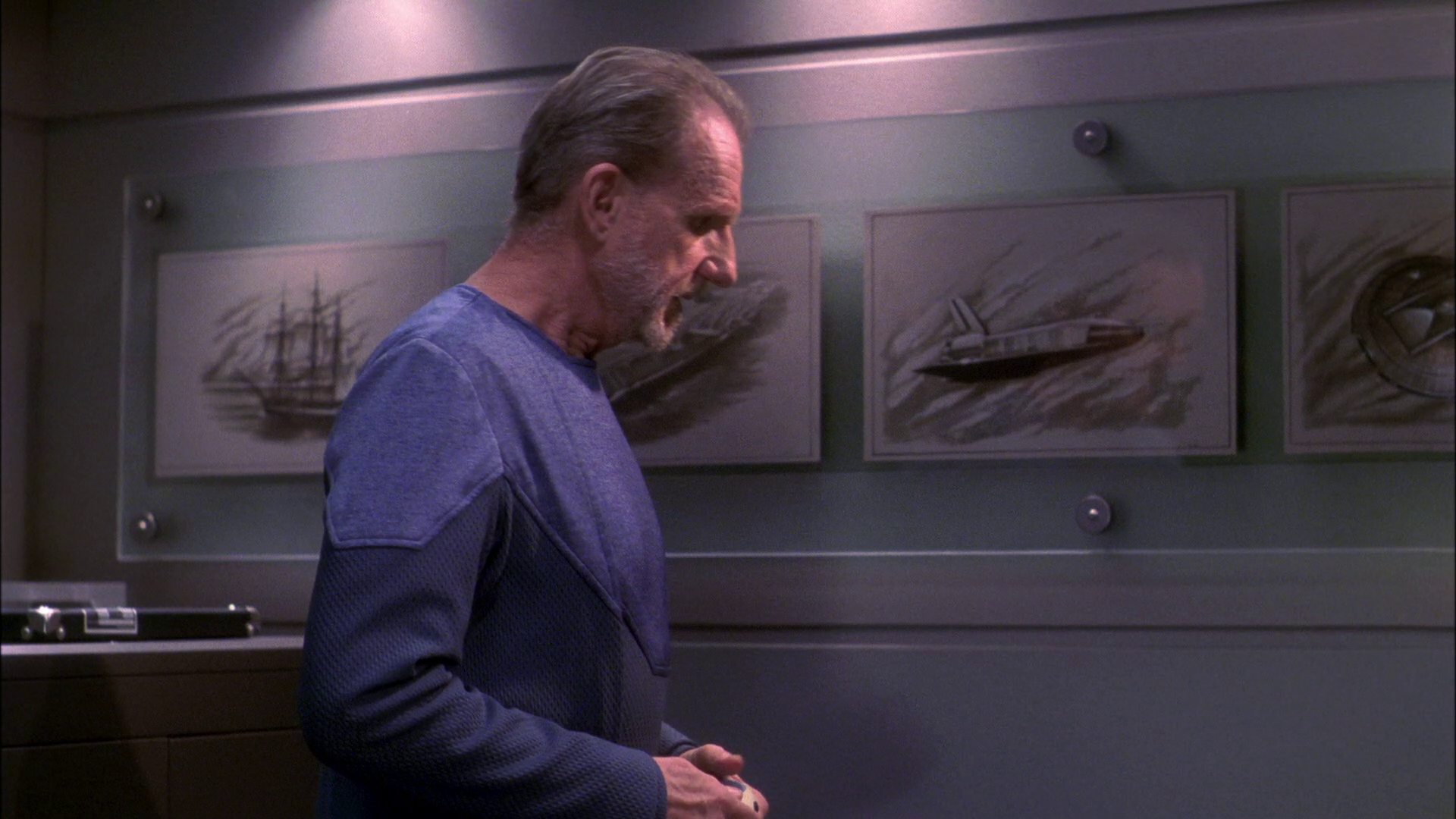 extant_StarTrek_ENT_1x20-Oasis_3516.jpg