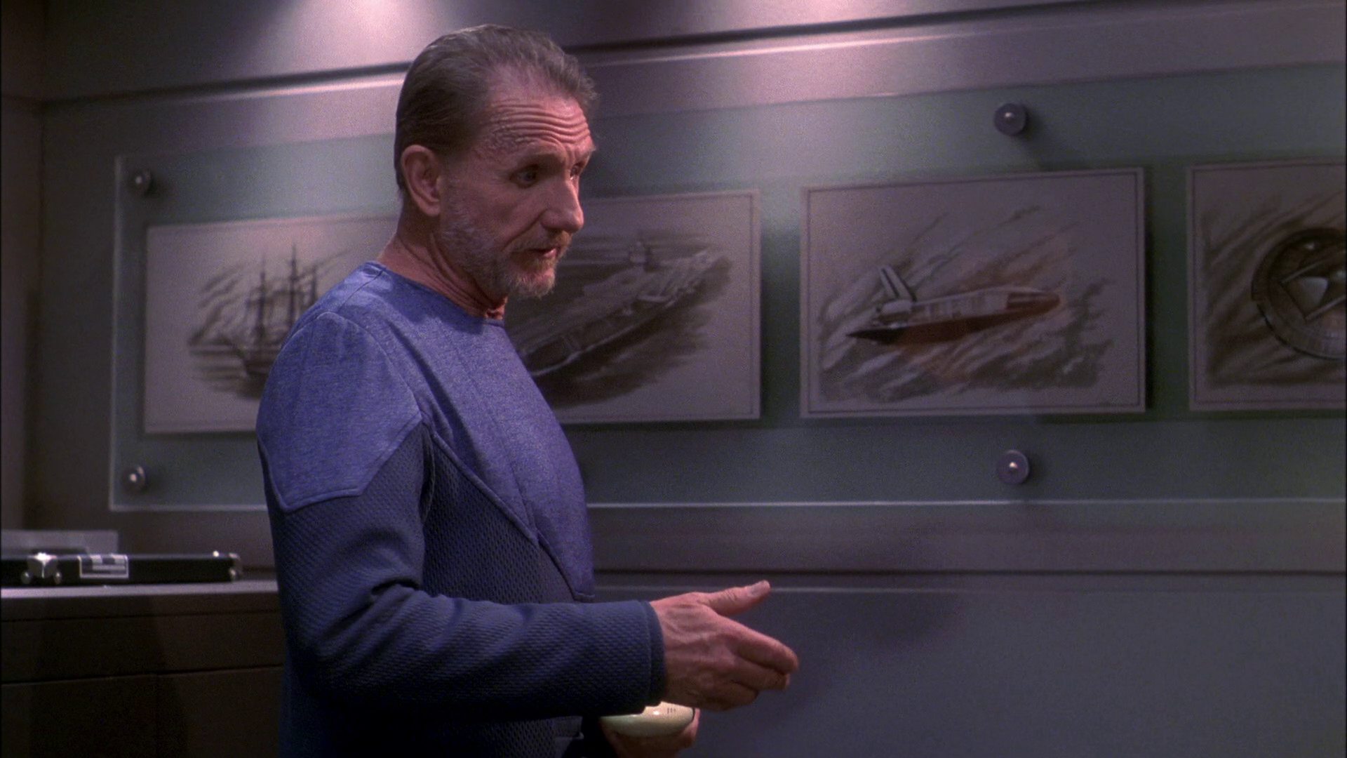 extant_StarTrek_ENT_1x20-Oasis_3517.jpg