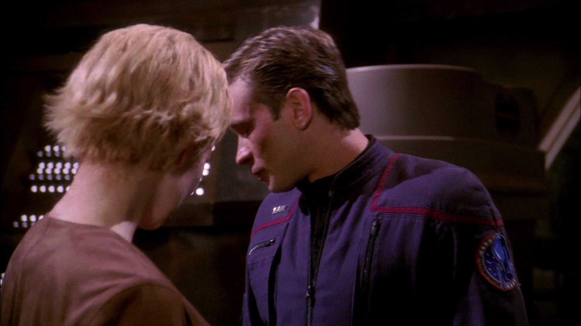 extant_StarTrek_ENT_1x20-Oasis_3600.jpg