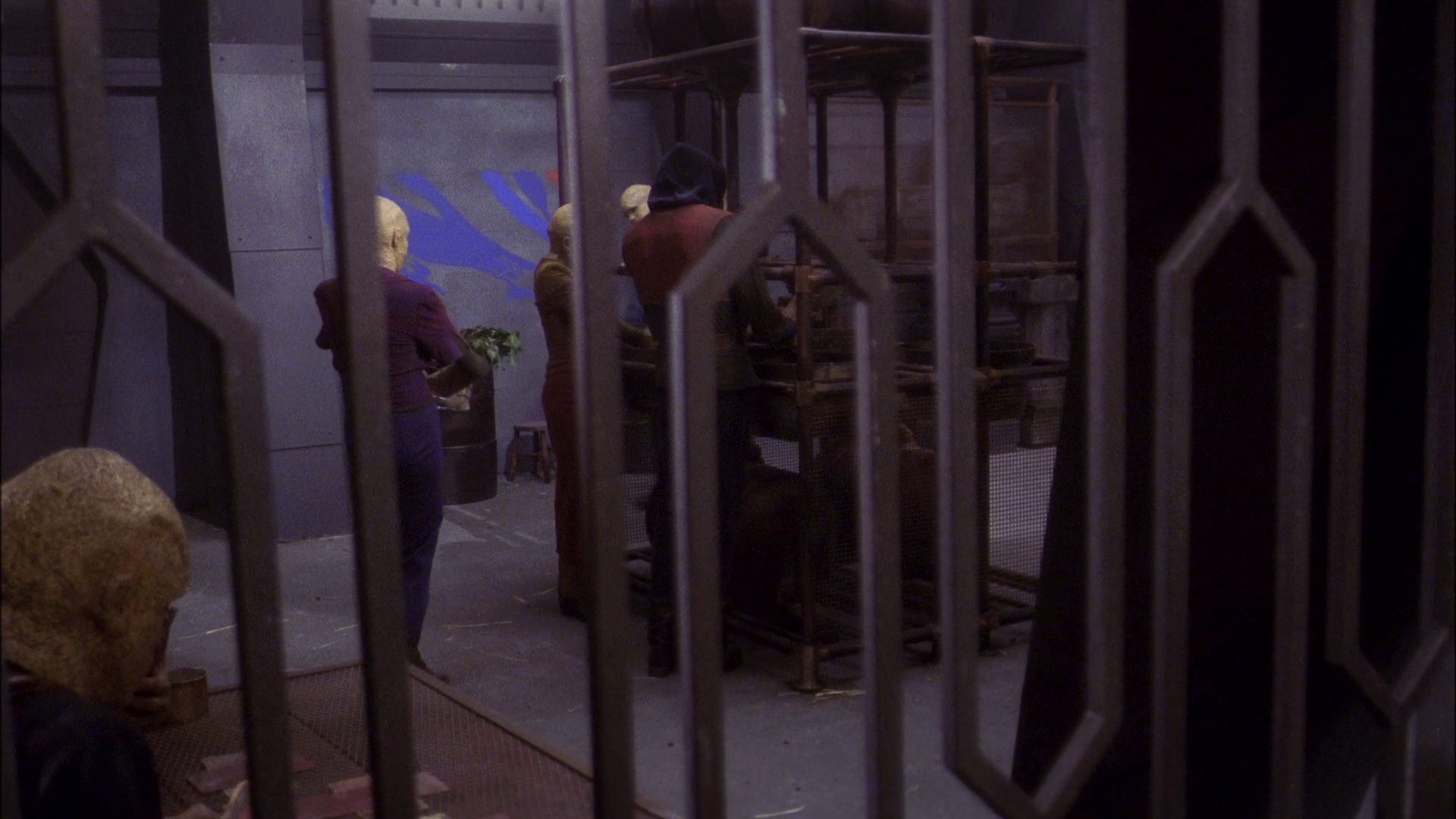 extant_StarTrek_ENT_1x21-Detained_0245.jpg